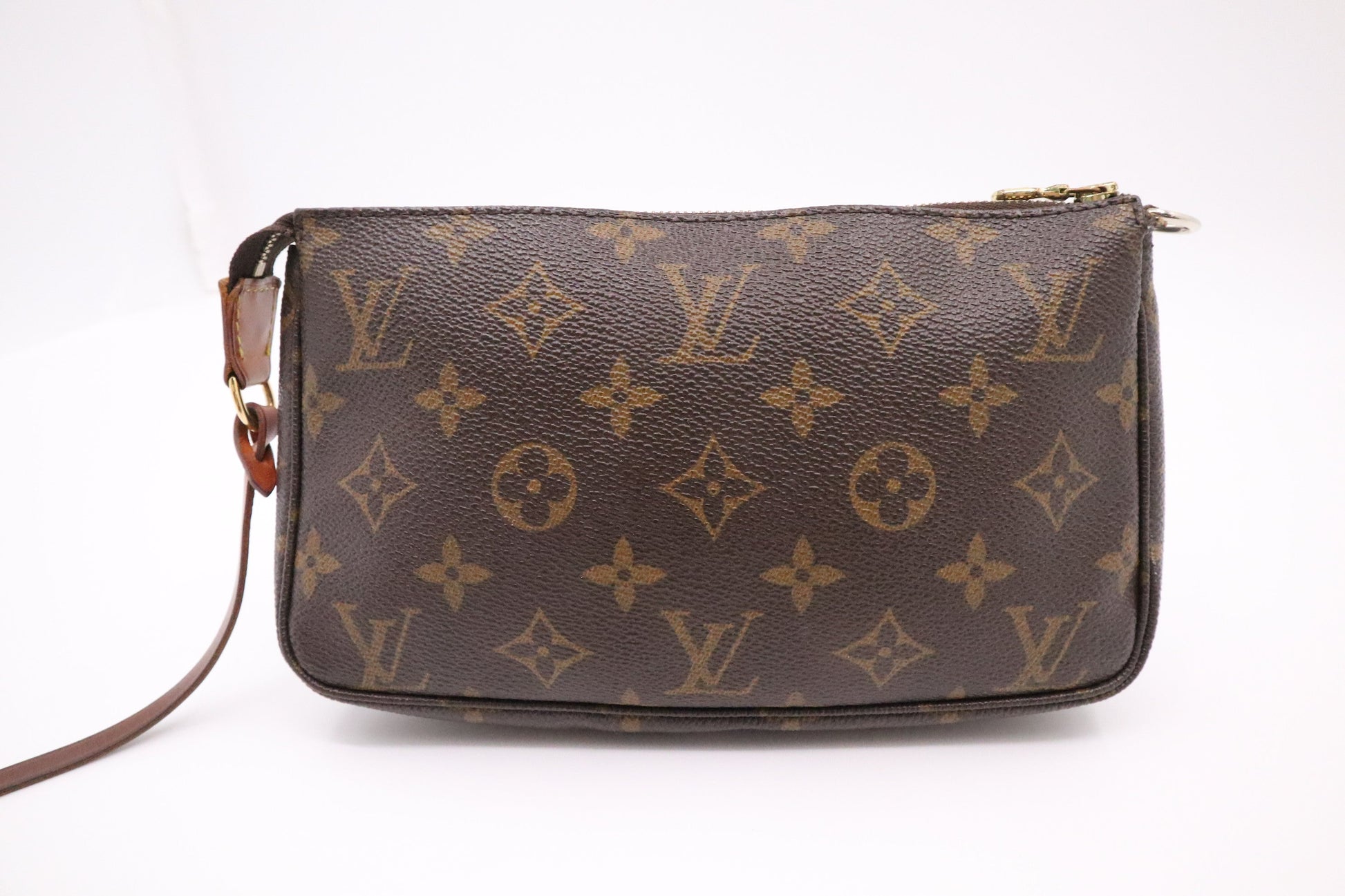 Louis Vuitton Pochette Accessoires in Monogram Canvas