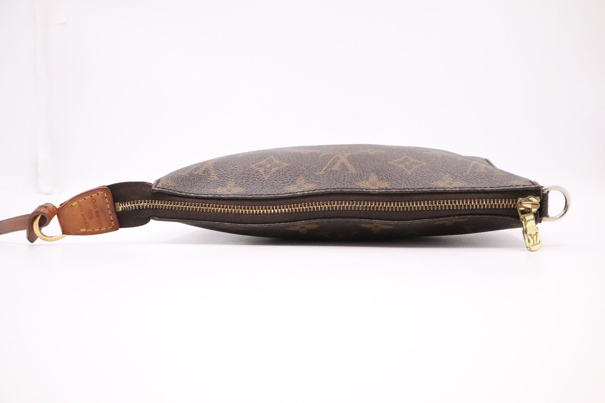 Louis Vuitton Pochette Accessoires in Monogram Canvas