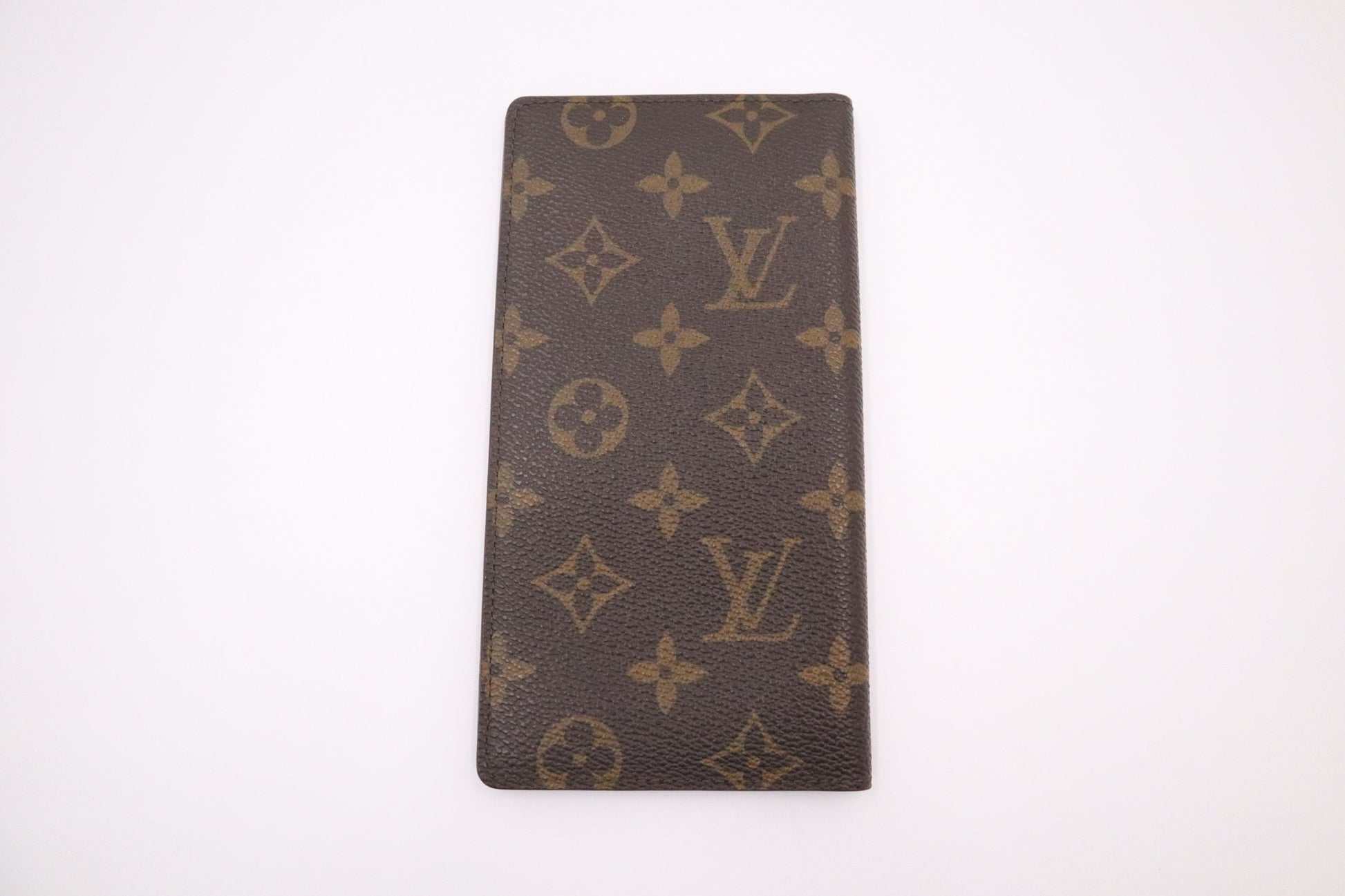 Louis Vuitton Checkbook Holder in Monogram Canvas