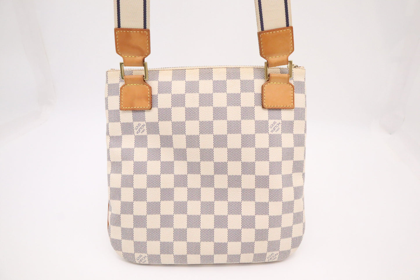 Louis Vuitton Pochette Bosphore in Damier Azur Canvas