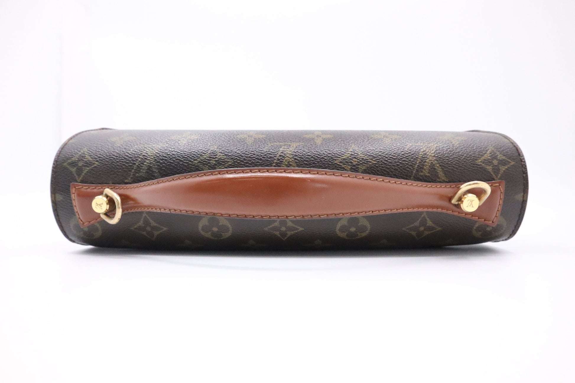 Luxury Women's Handbag | Louis Vuitton Monceau 28 in Monogram Canvas