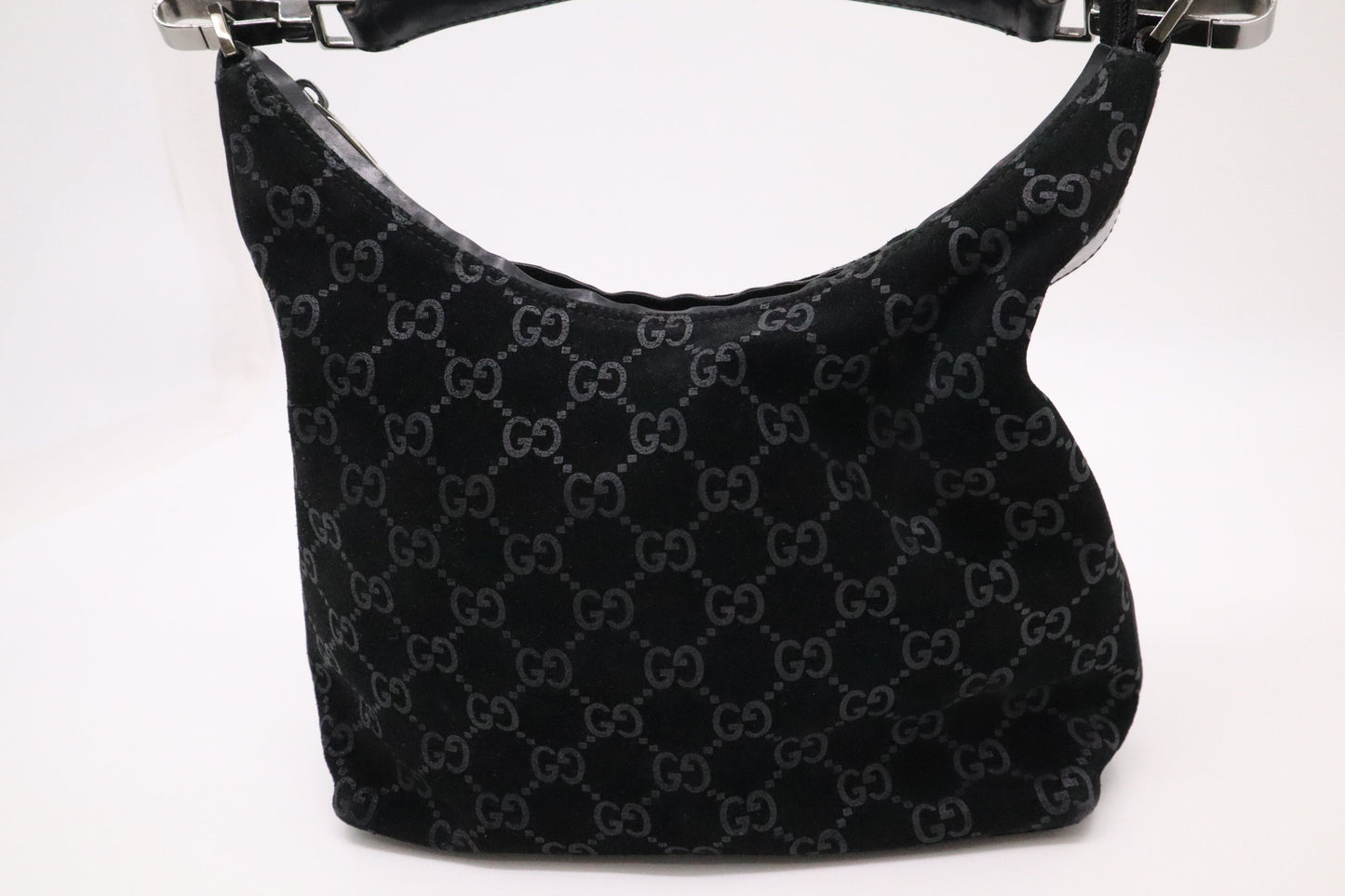 Gucci Shoulder Bag in Black GG Suede