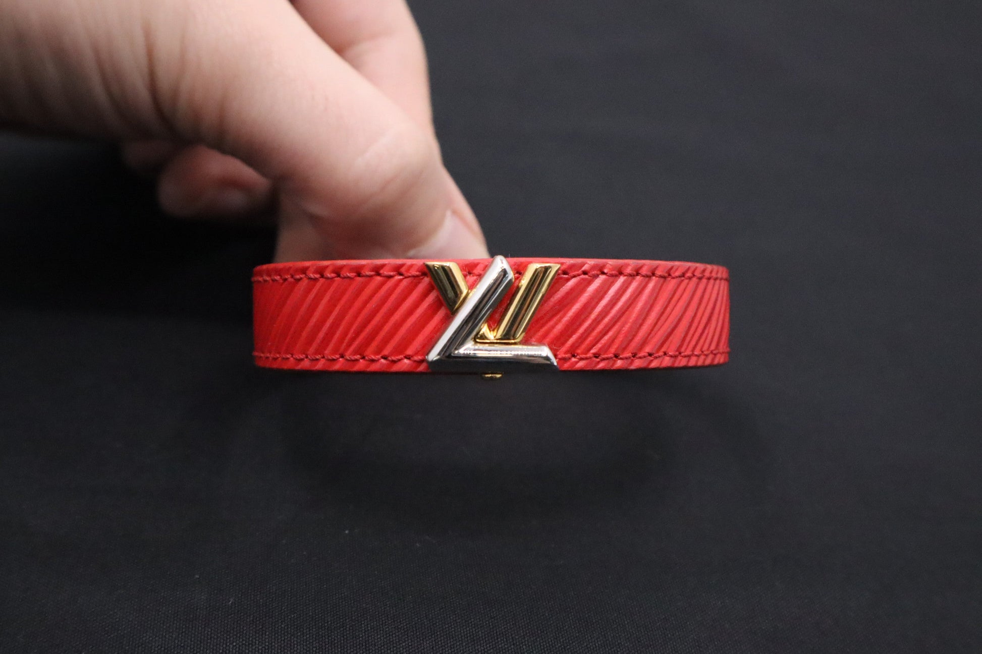 Louis Vuitton Bracelet in Red Epi Leather