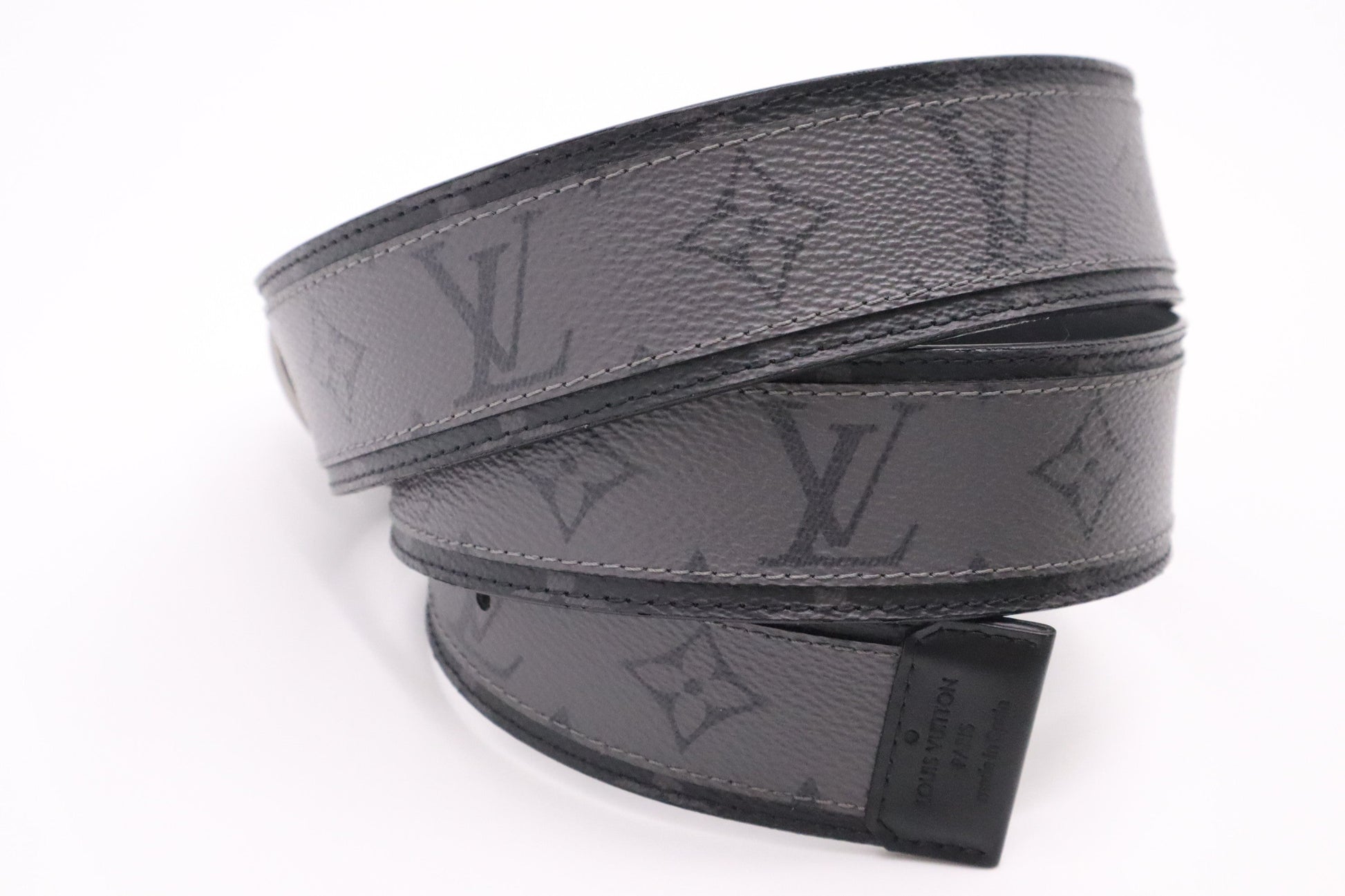 Louis Vuitton Belt in Reverse Eclipse Monogram Canvas