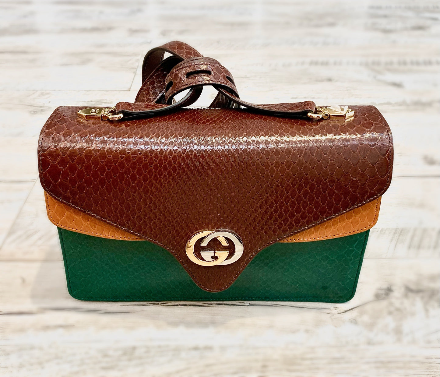 Gucci Caro Leather Shoulder Bag