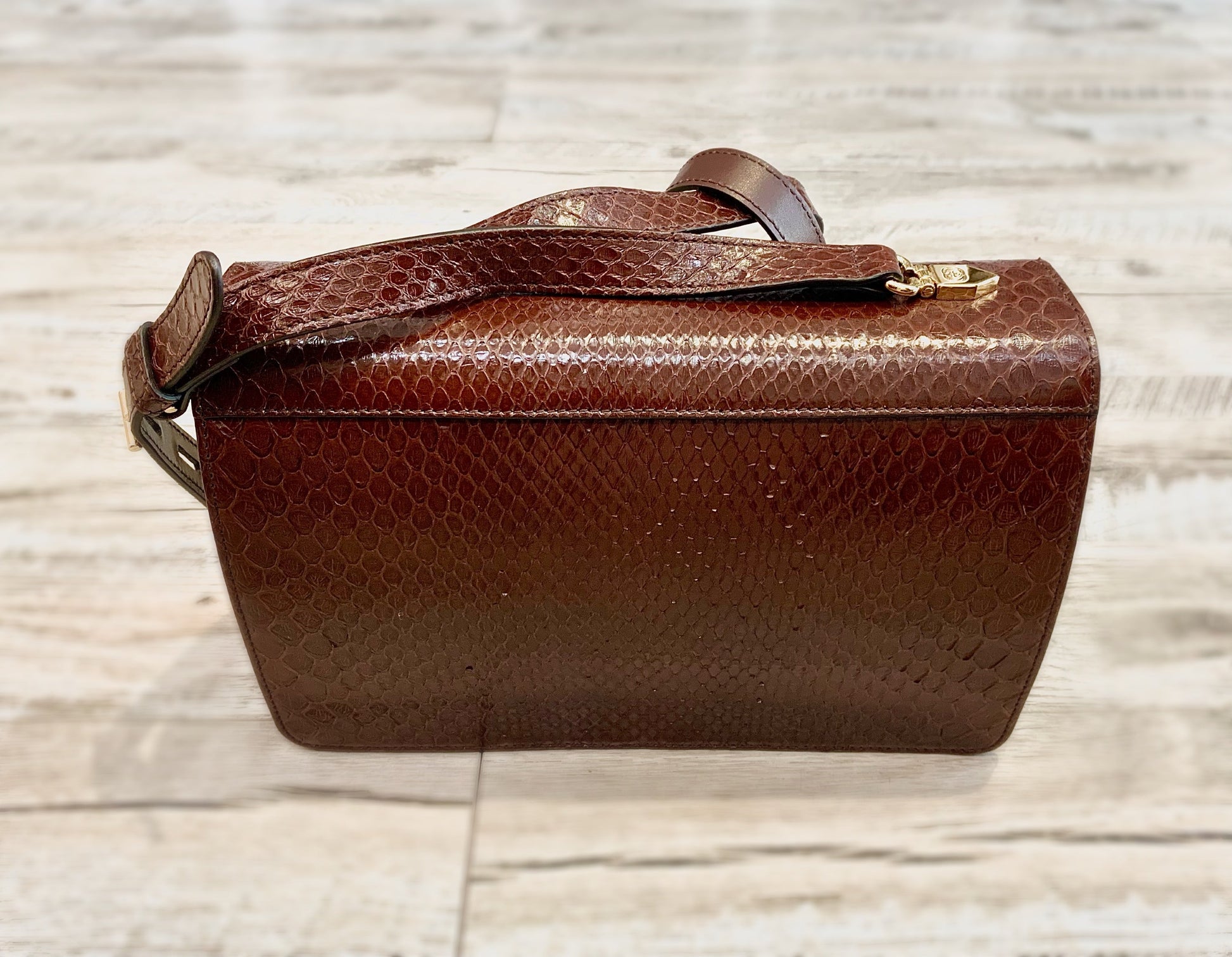 Gucci Caro Leather Shoulder Bag