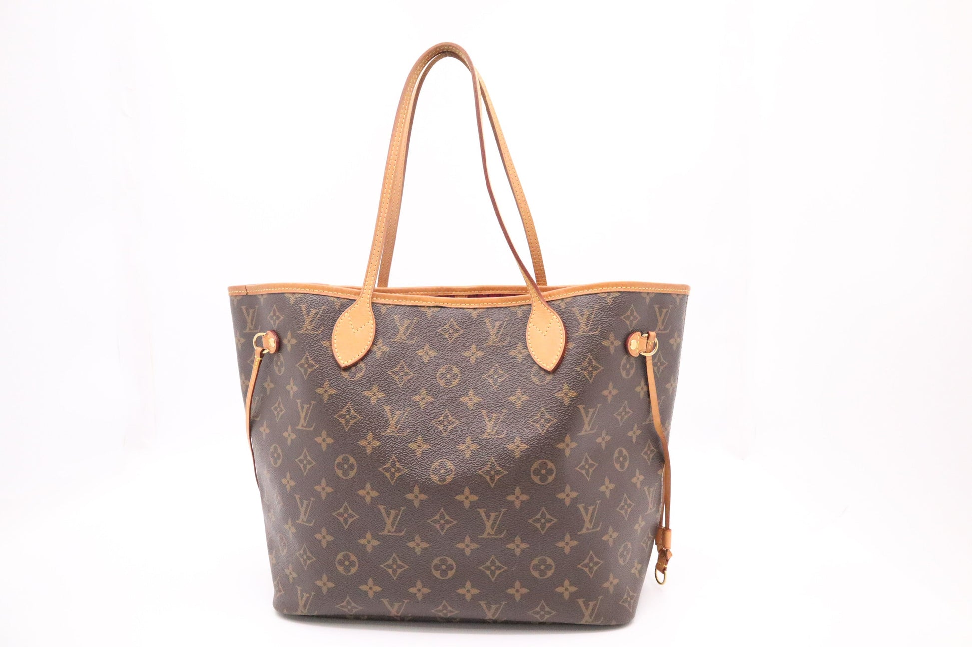 Louis Vuitton Neverfull MM in Monogram Canvas