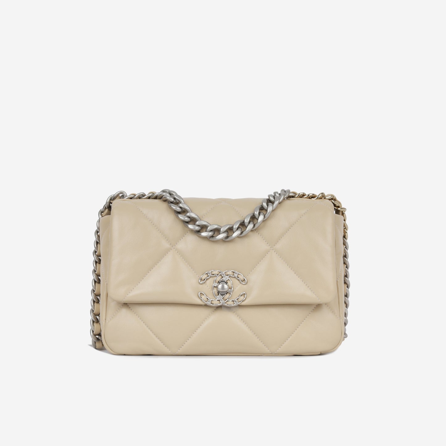 Chanel Chanel 19 - Small