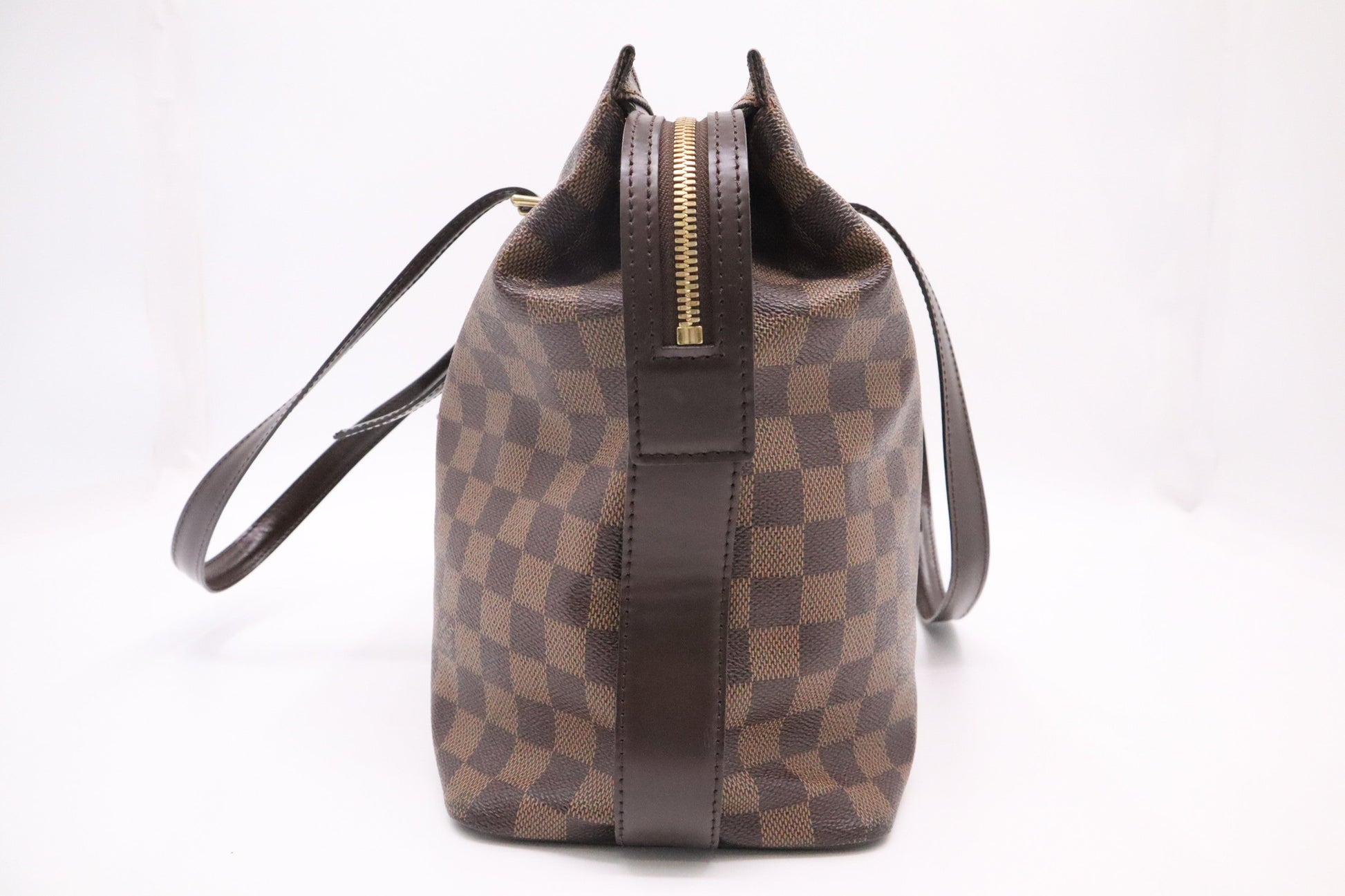 Louis Vuitton Chelsea in Damier Ebene Canvas