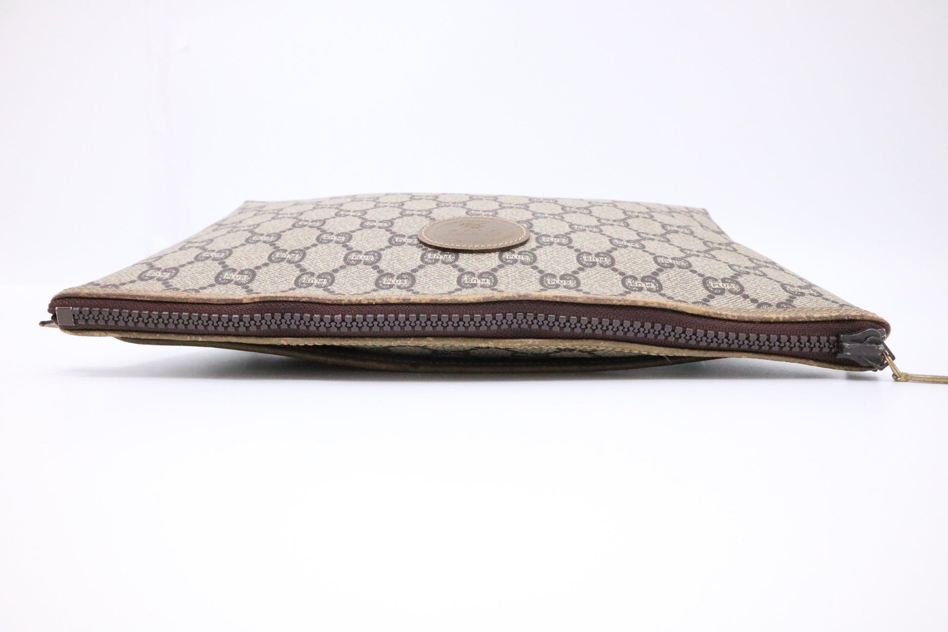 Gucci Plus Pouch in GG Canvas