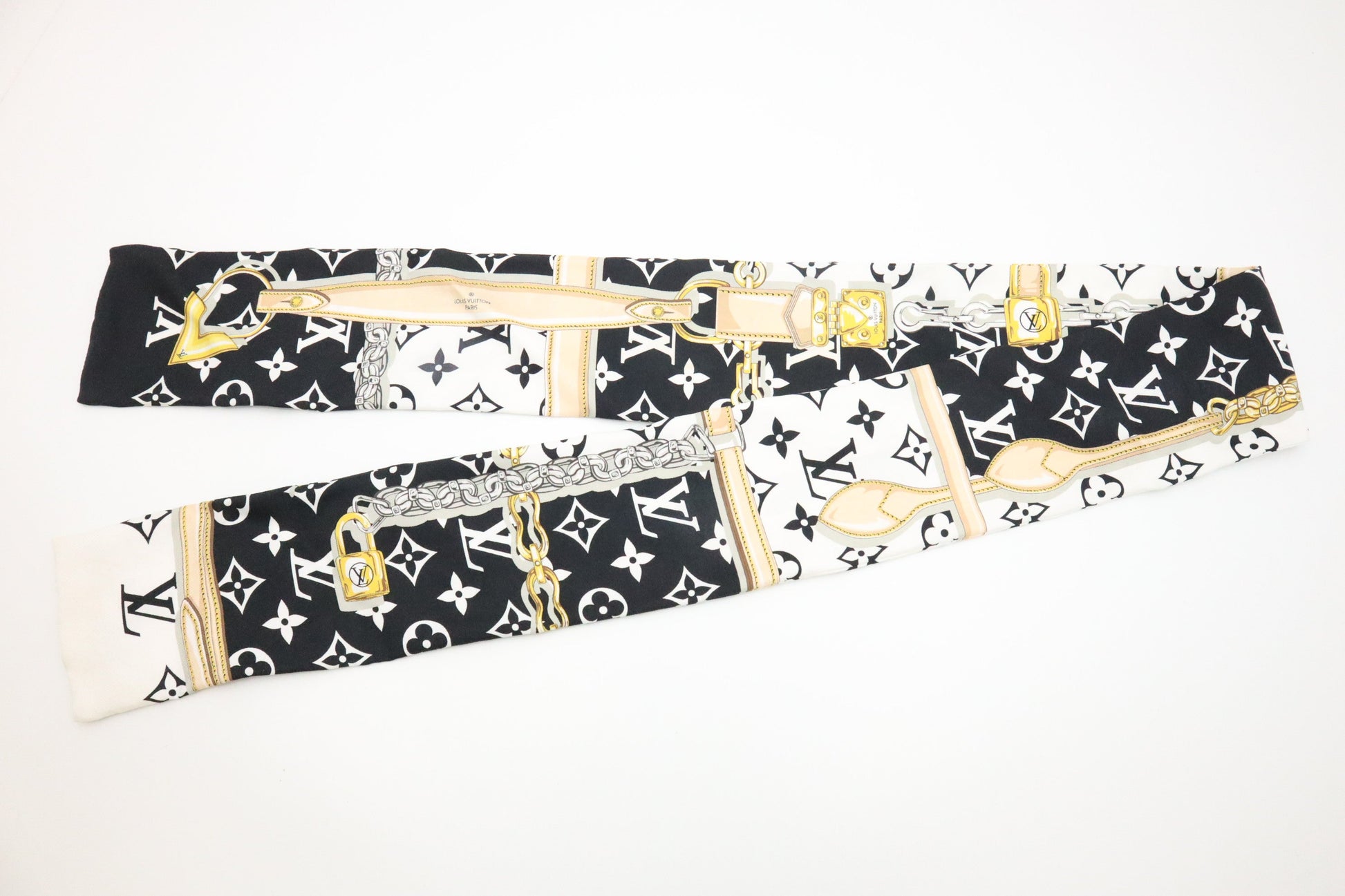 Louis Vuitton Confidential Bandeau in Black & White Silk