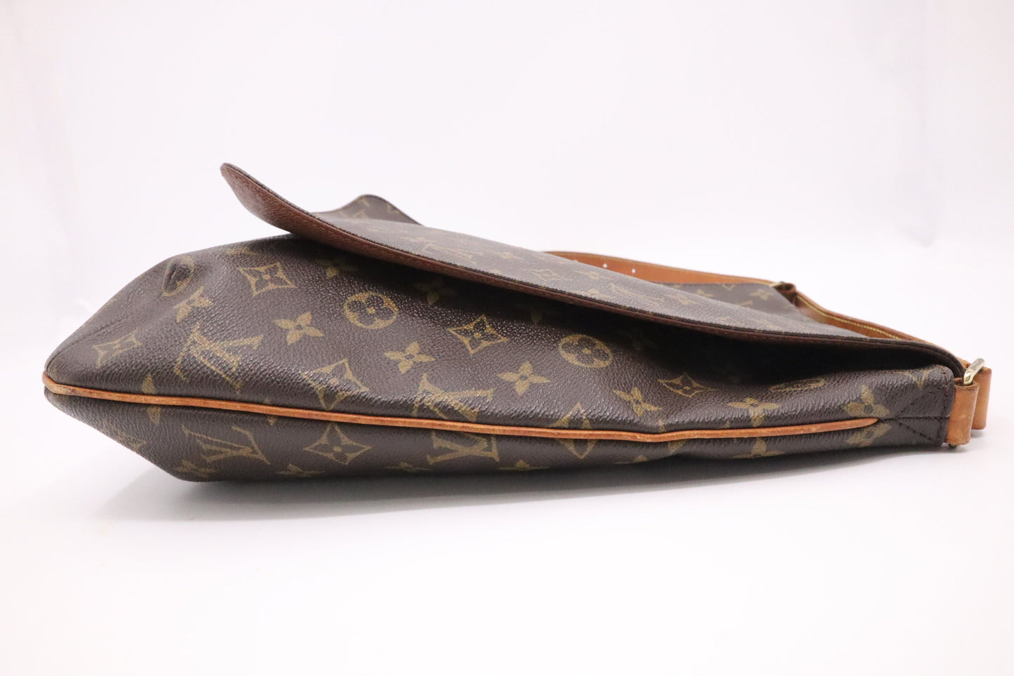 Luxury Women's Handbag | Louis Vuitton Mtte Salsa MM in Monogram Canvas