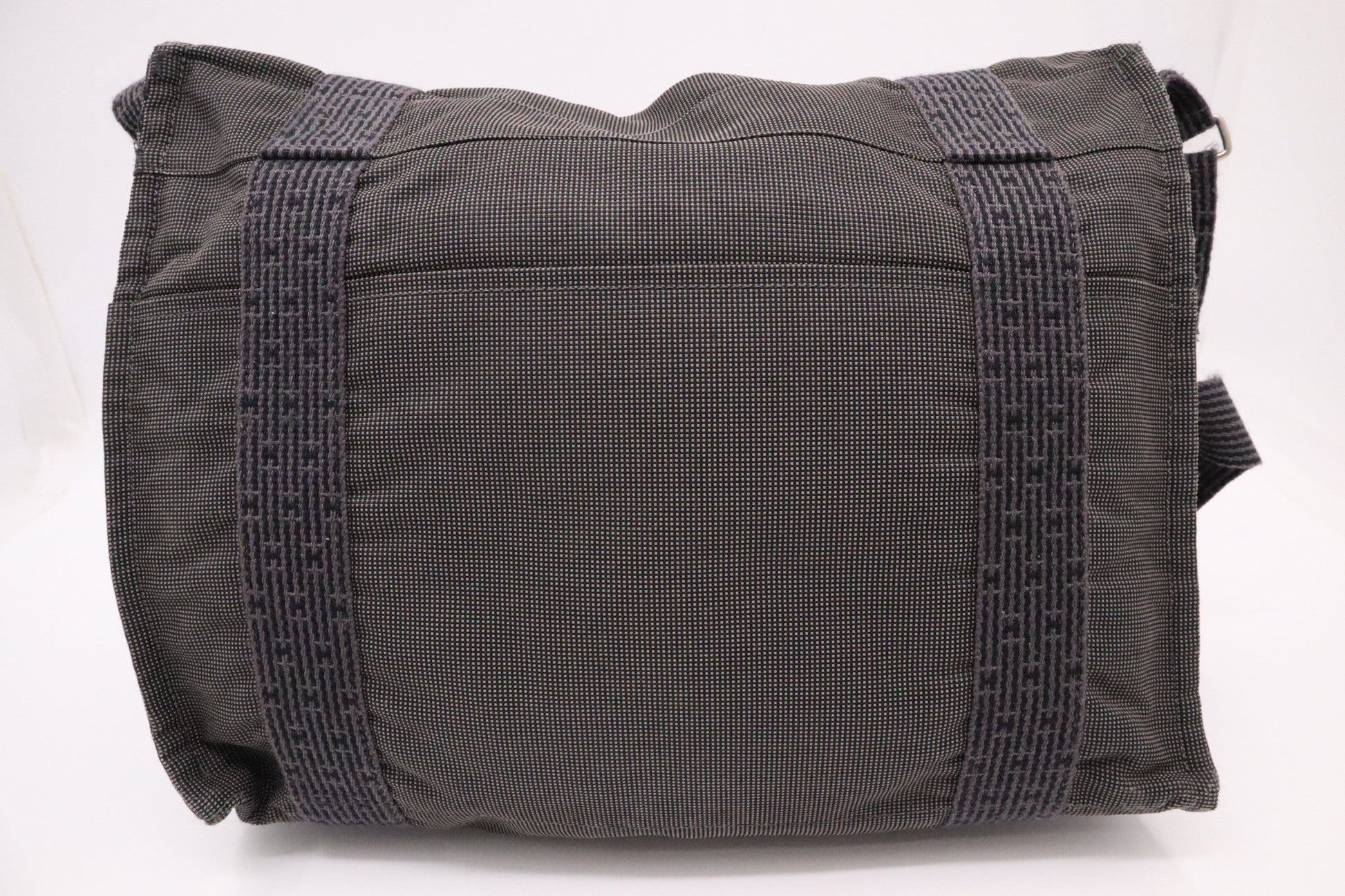 Hermes Herline Bassas Shoulder Bag in Grey Canvas