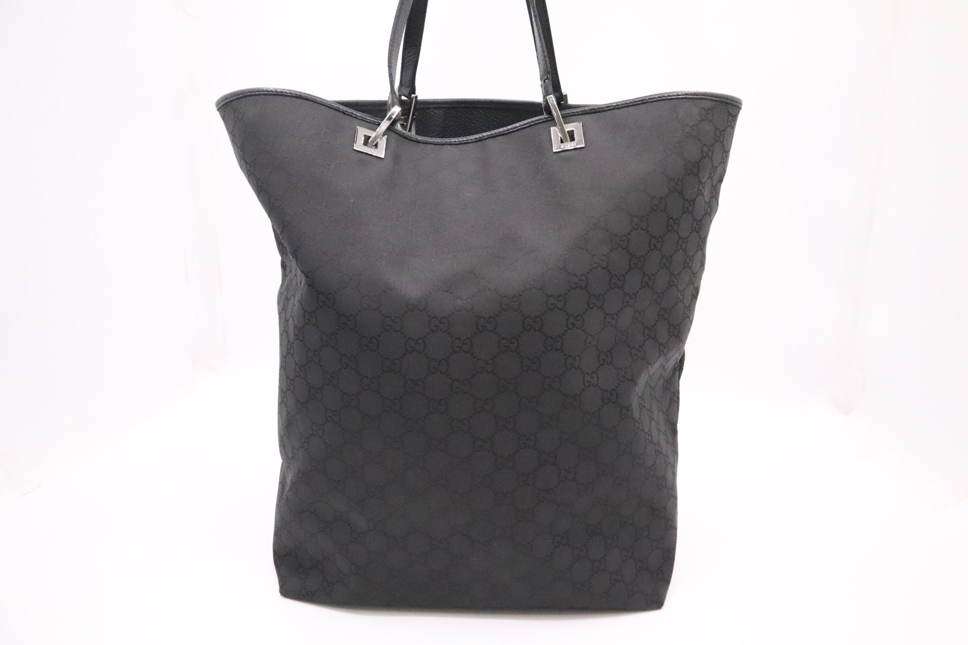 Gucci Tote Bag in Black Nylon Canvas