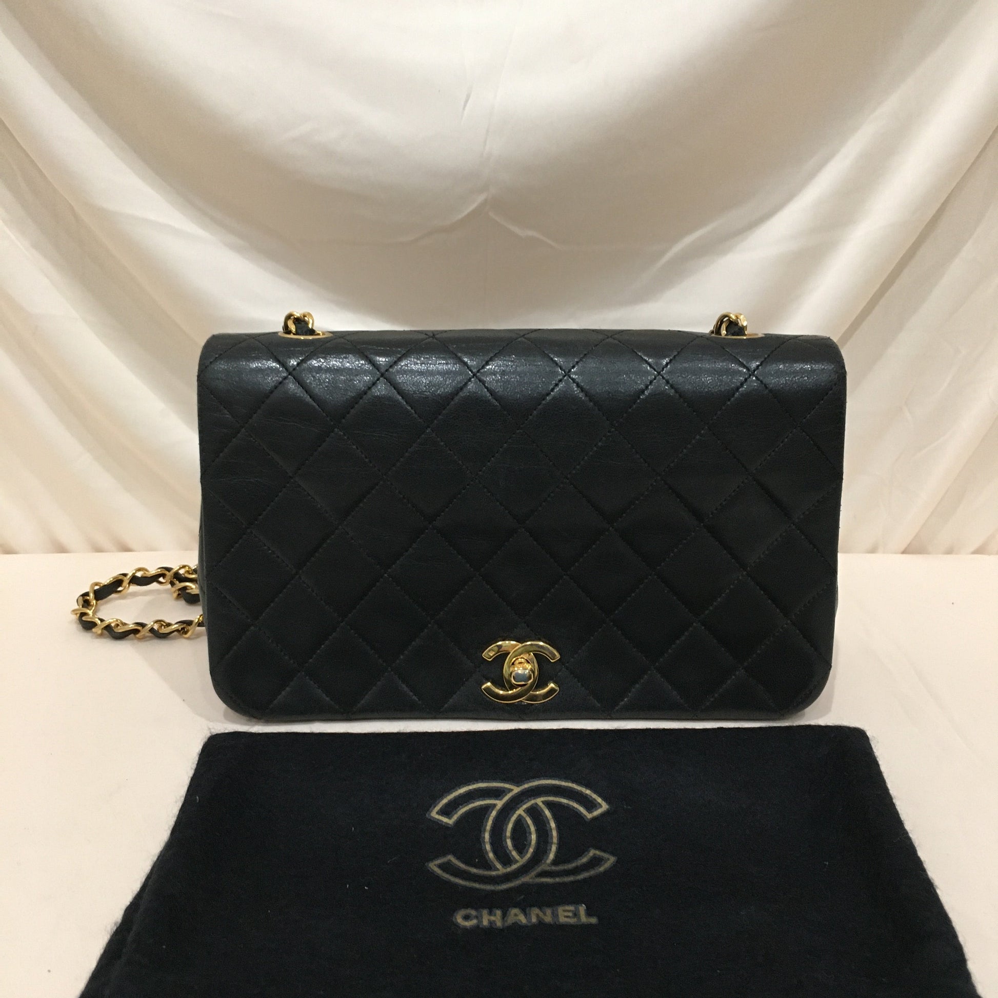 Chanel Black Leather Single Flap Shoulder Bag Sku# 73023