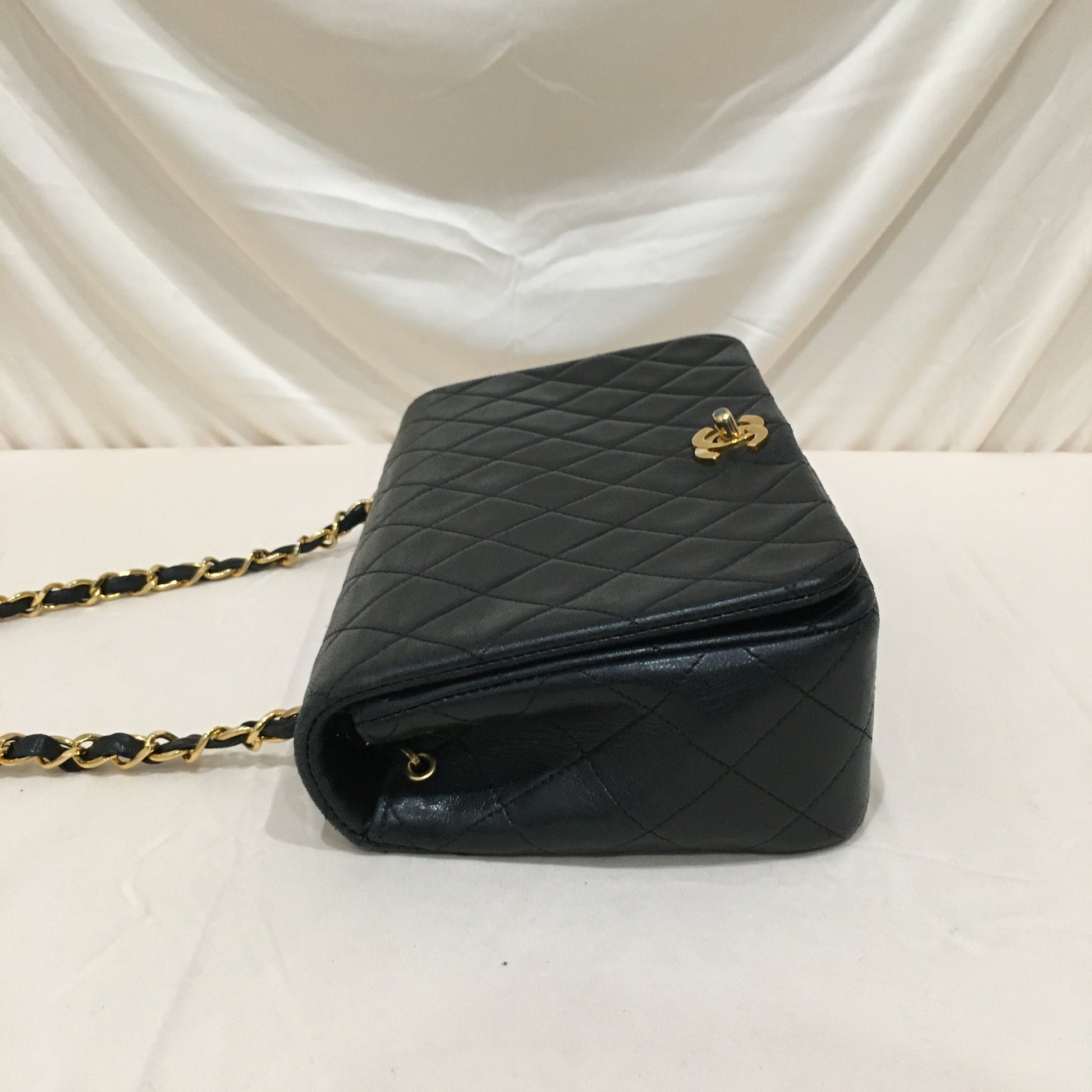 Chanel Black Leather Single Flap Shoulder Bag Sku# 73023