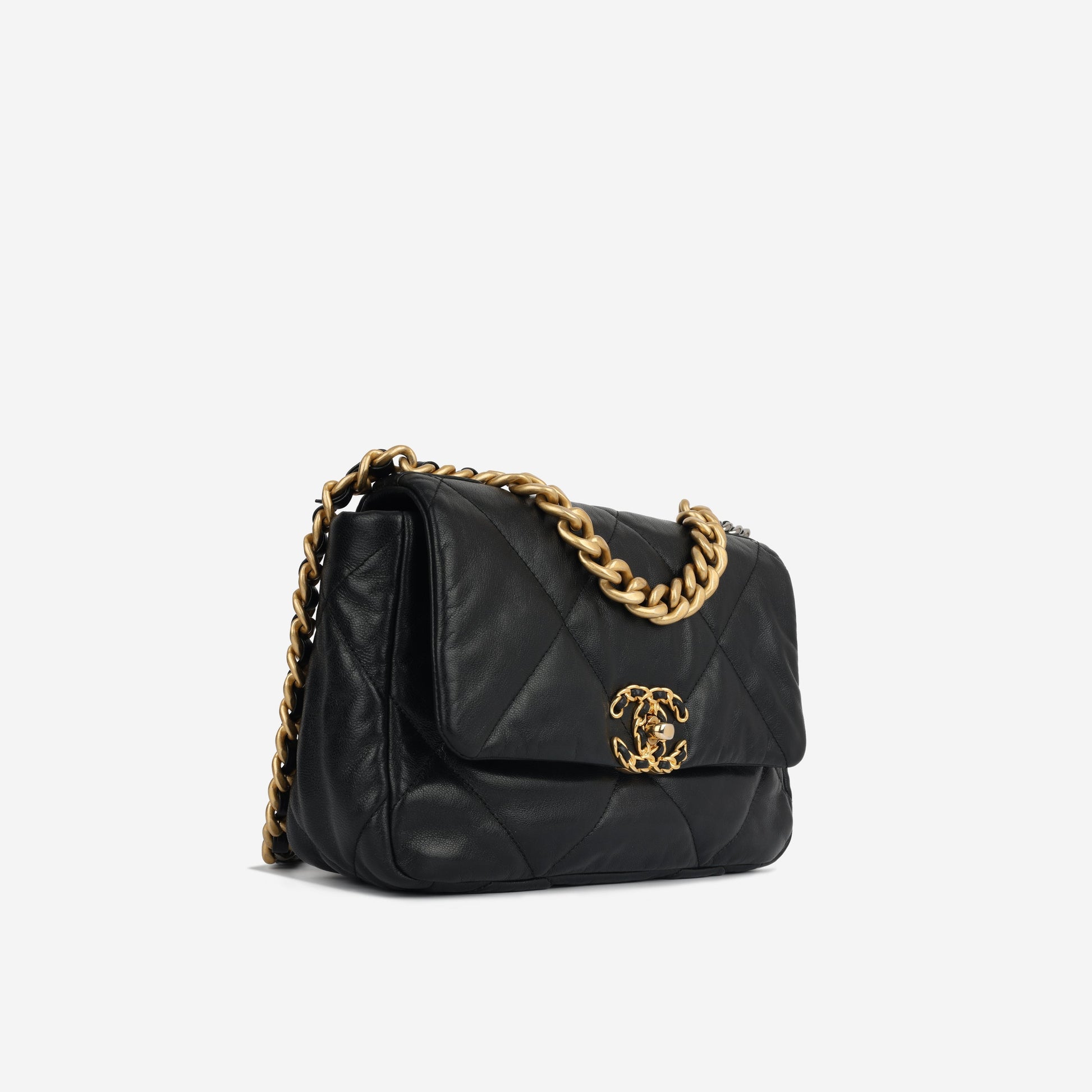 Chanel Chanel 19 - Small