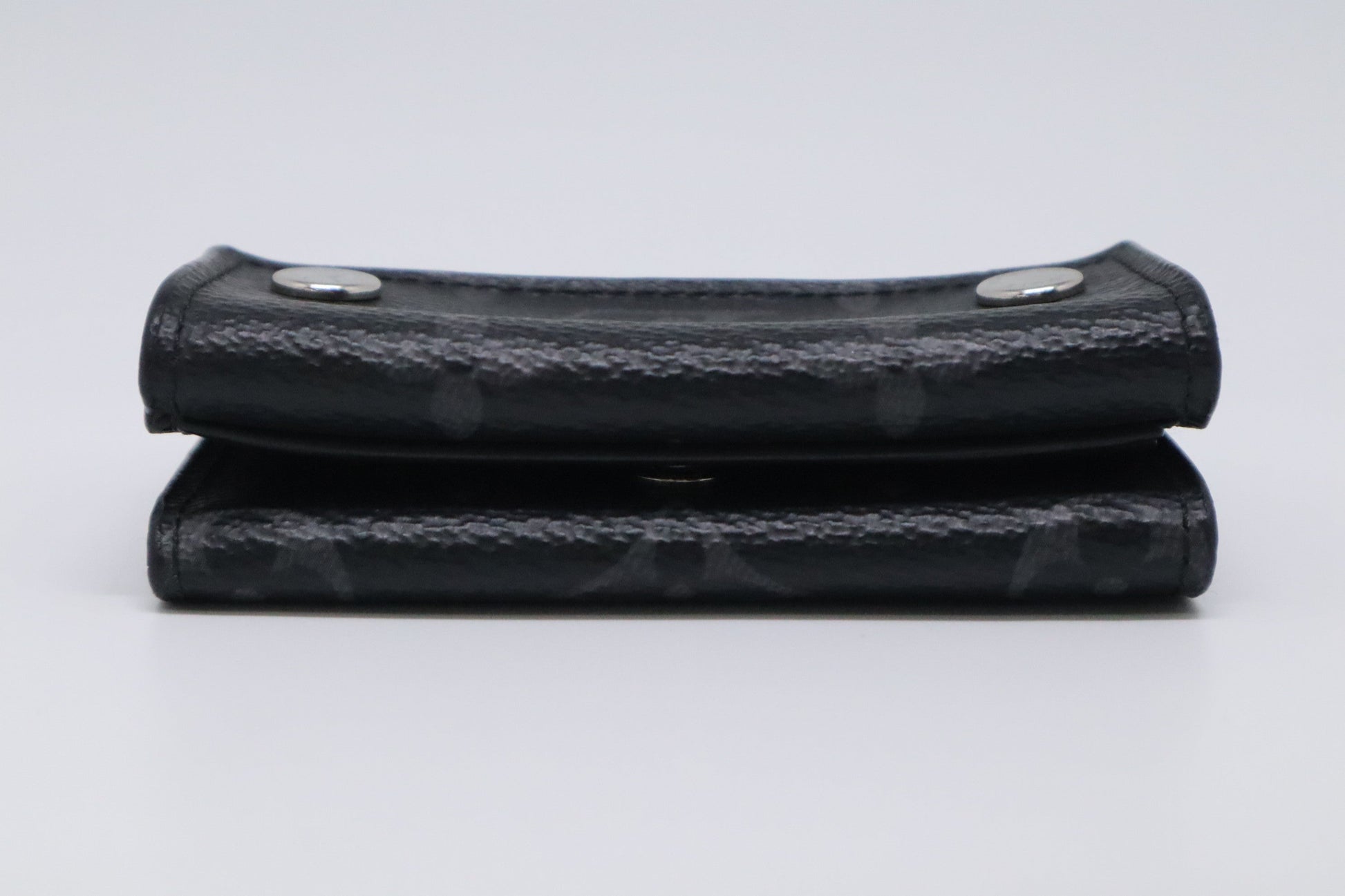 Louis Vuitton Discovery Compact Wallet in Eclipse Monogram