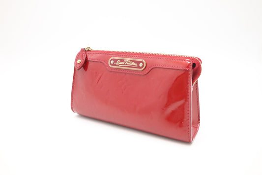 Louis Vuitton Troe Cosmetics Pouch in Pomme D`Amour Vernis Leather