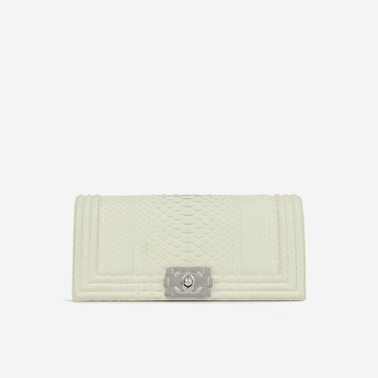 Chanel Boy Clutch - Ice Green