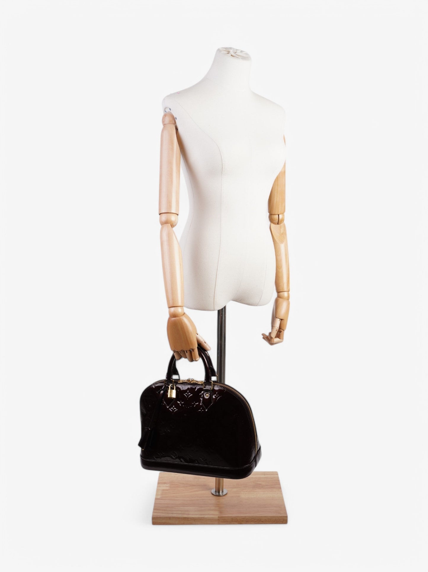 Louis Vuitton Alma Amarante Vernis Leather PM