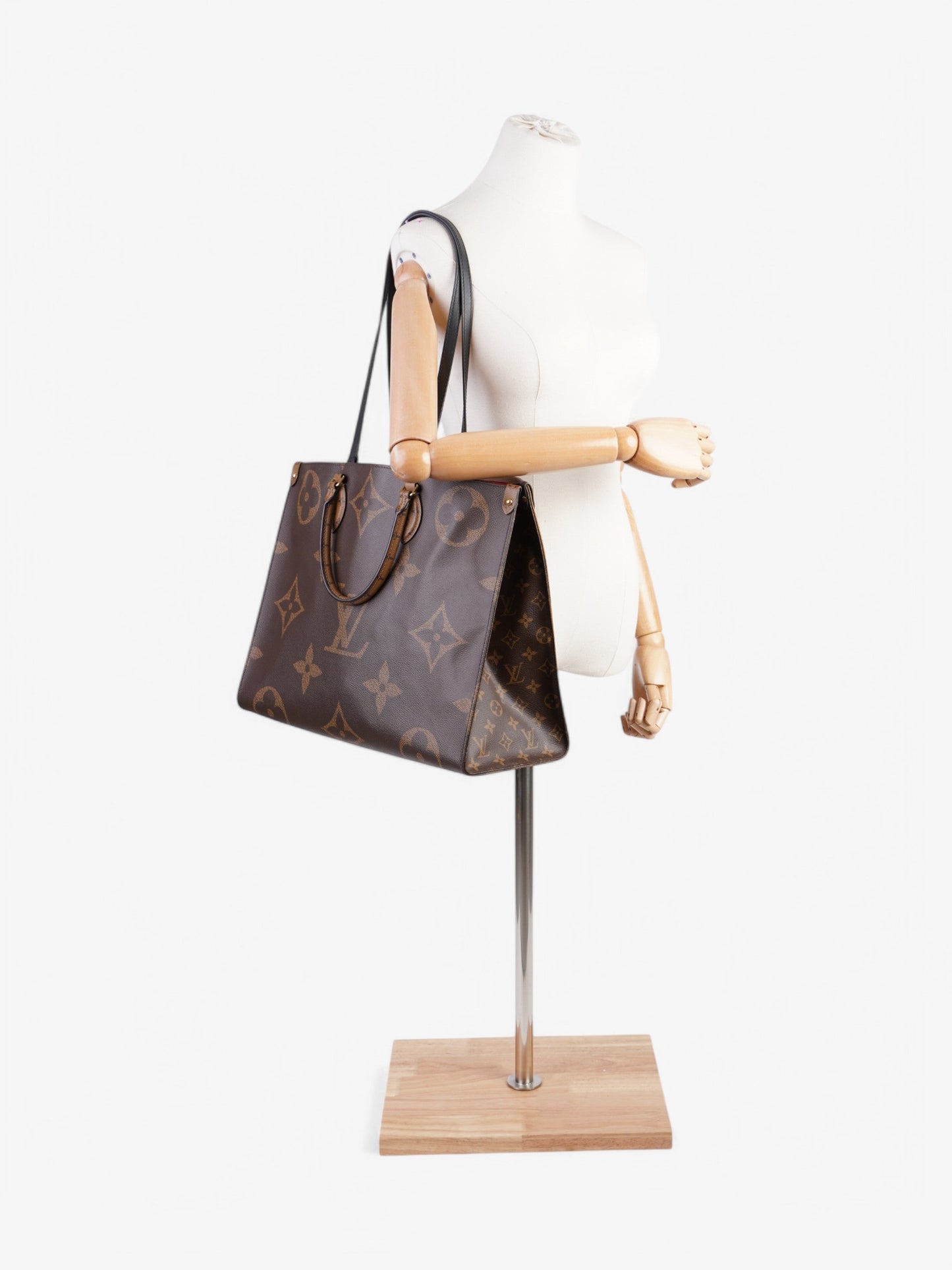 Louis Vuitton Onthego Tote bag Monogram Coated Canvas GM