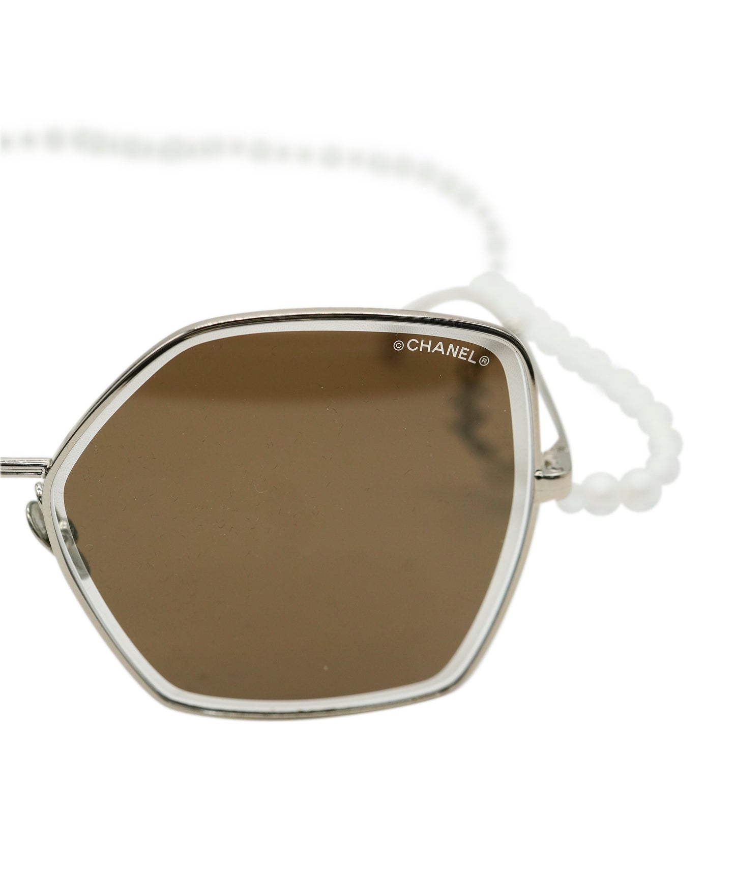 Chanel Butterfly sunglasses with removable necklace brand new with purse and original invoice DBXS3370