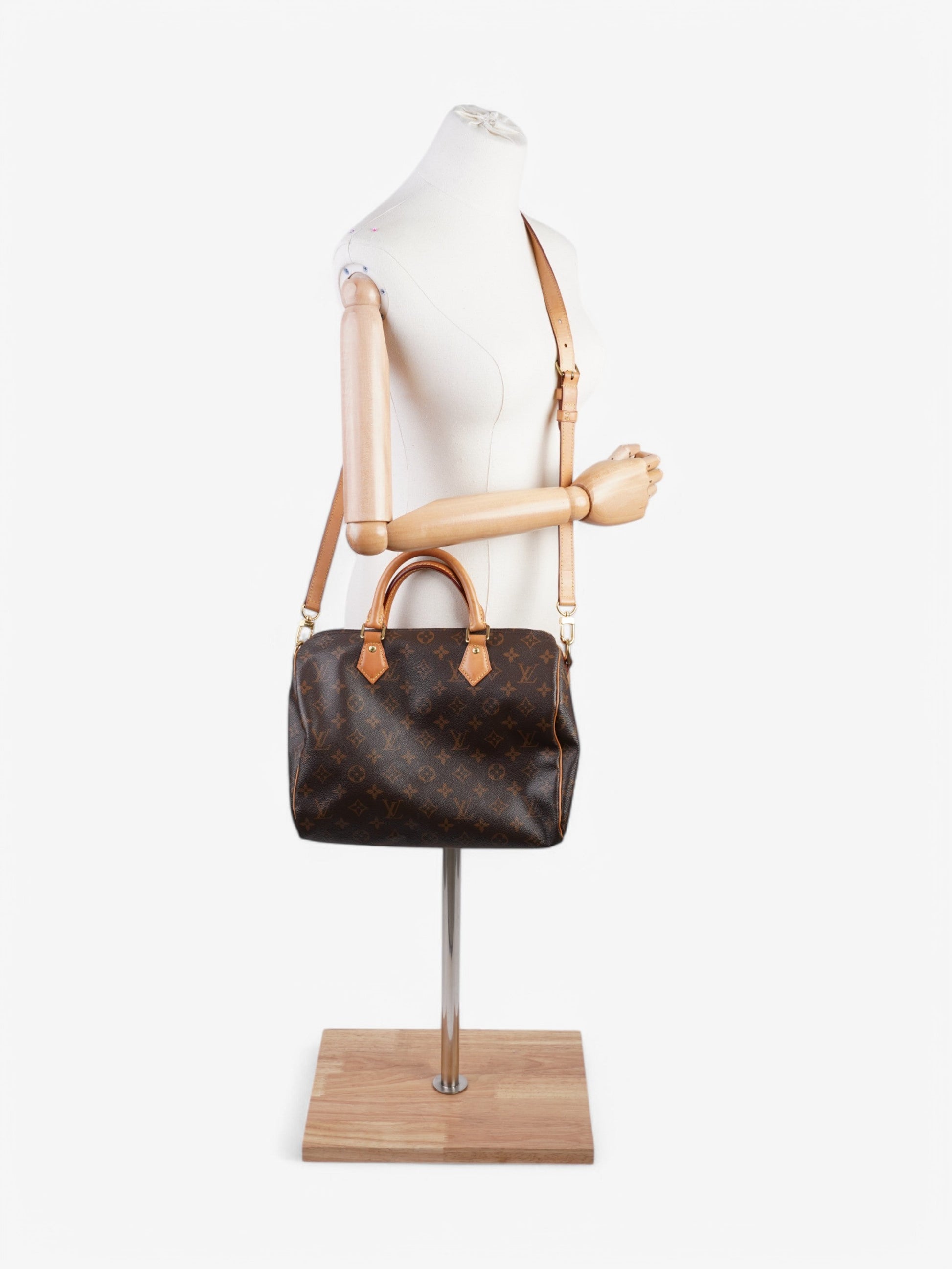 Louis Vuitton Speedy Bandoulière Monogram Coated Canvas 30
