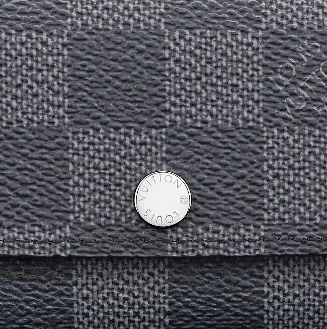LOUIS VUITTON DAMIER GRAPHITE MULTICLES 6 KEY HOLDER