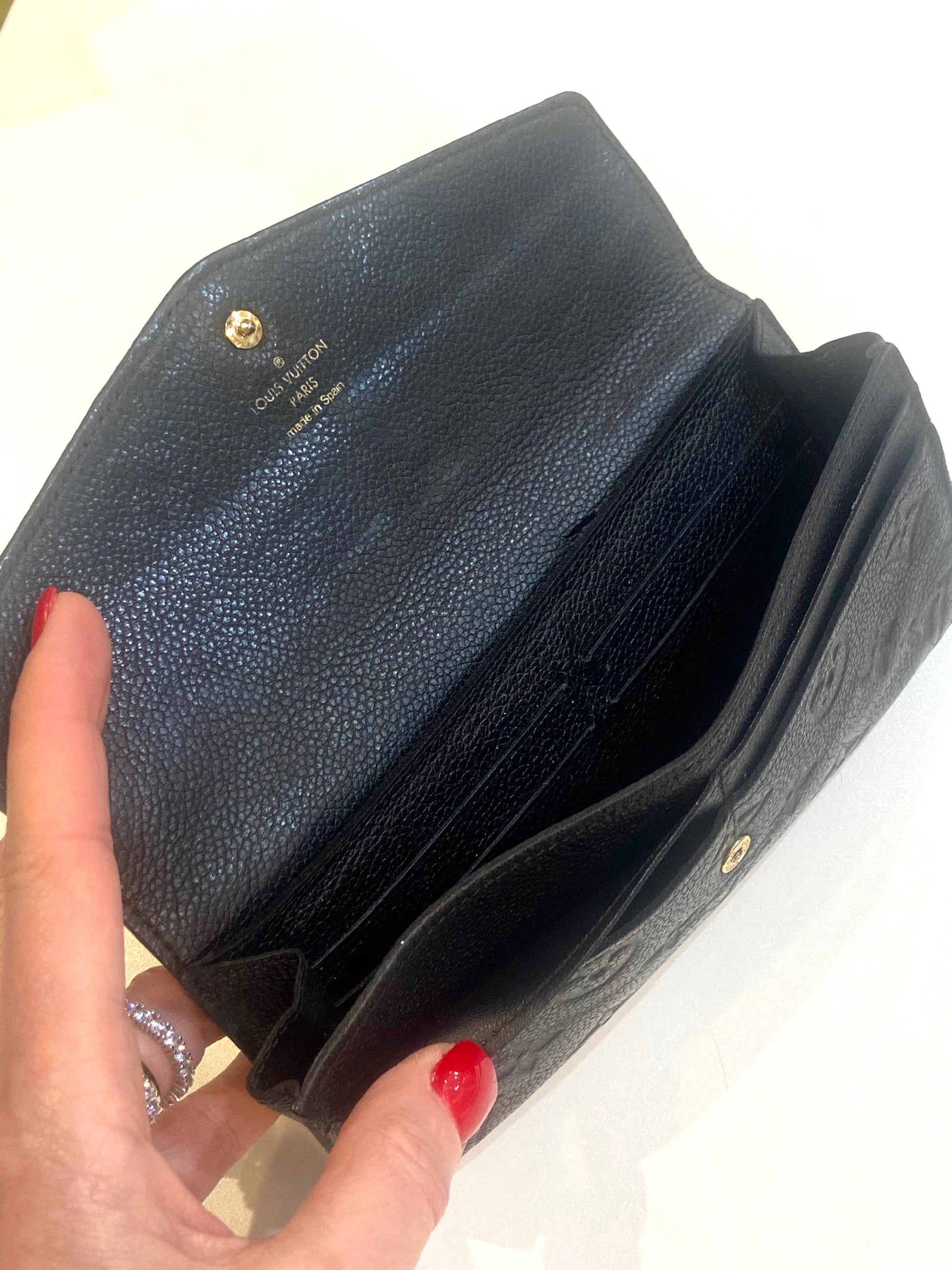 LOUIS VUITTON EMPREINTE LEATHER MONOGRAM SARAH WALLET-HS