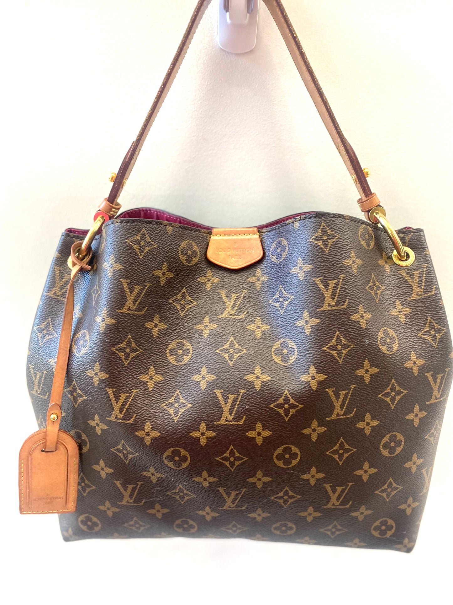 Elegant Women's Shoulder Bag | LOUIS VUITTON MONOGRAM GRACEFUL PM PIVOINE