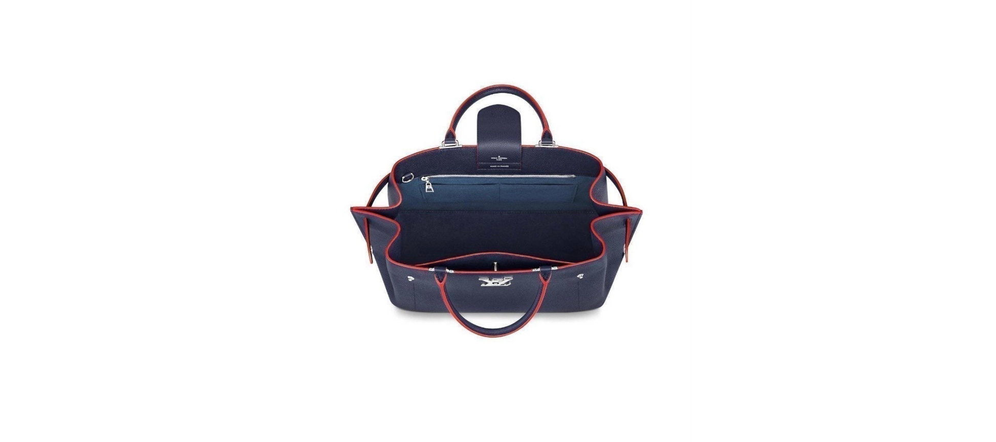 LOUIS VUITTON LOCKME DAY BAG