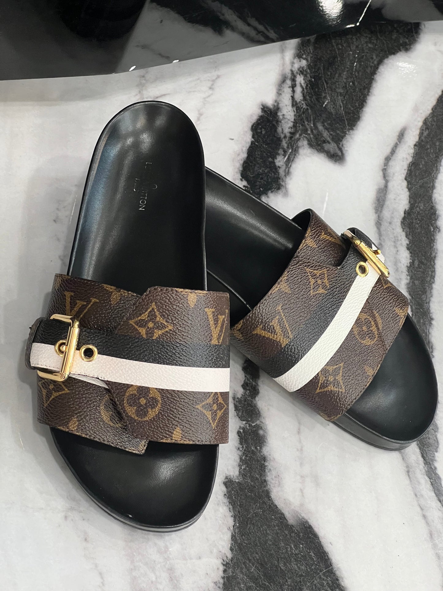 Luxury Women's Handbag | LOUIS VUITTON MONOGRAM SLIDES