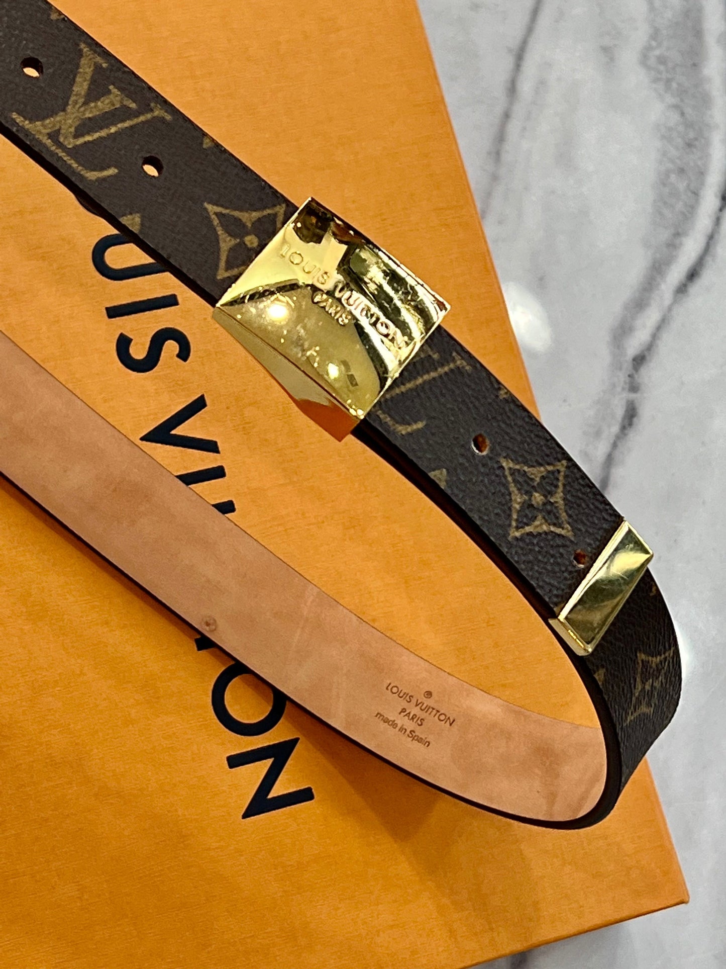 Luxury Women's Handbag | LOUIS VUITTON MONOGRAM CEINTURE CARRE BELT