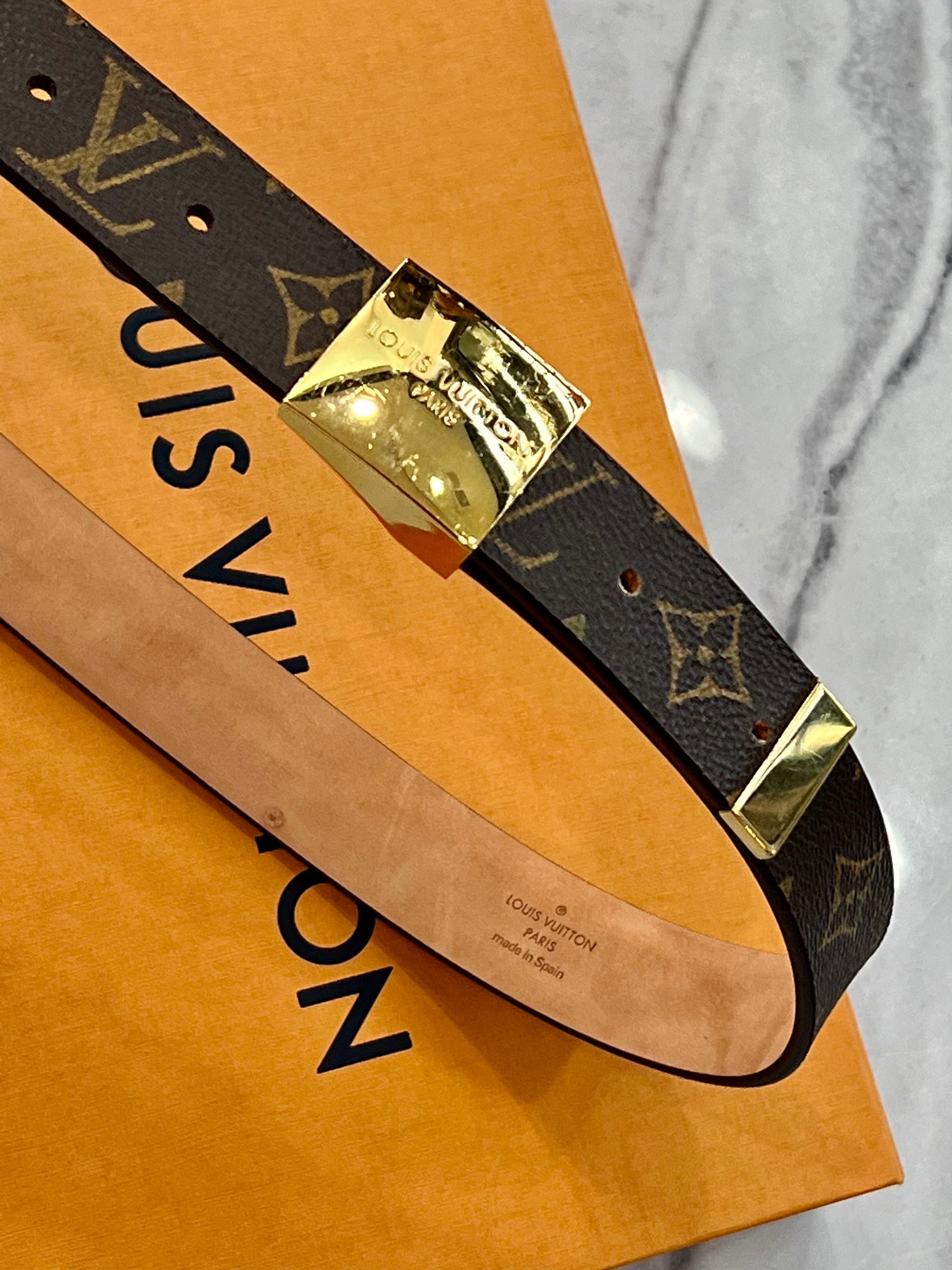 Luxury Women's Handbag | LOUIS VUITTON MONOGRAM CEINTURE CARRE BELT