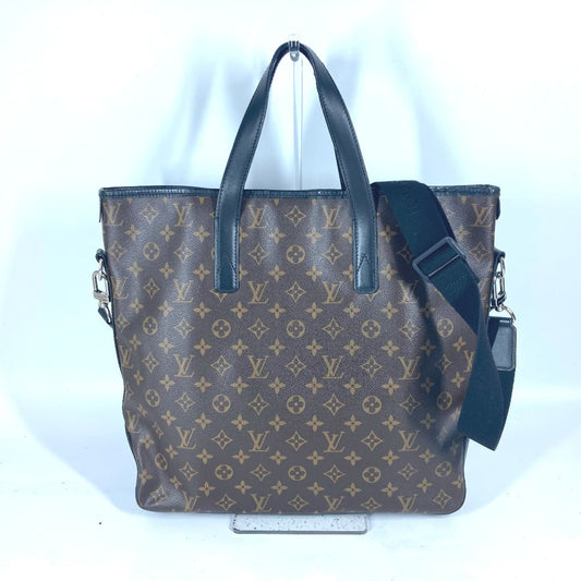 LOUIS VUITTON Shoulder Bag Monogram macacer canvas Brown Monogram macacer Davis unisex(Unisex)