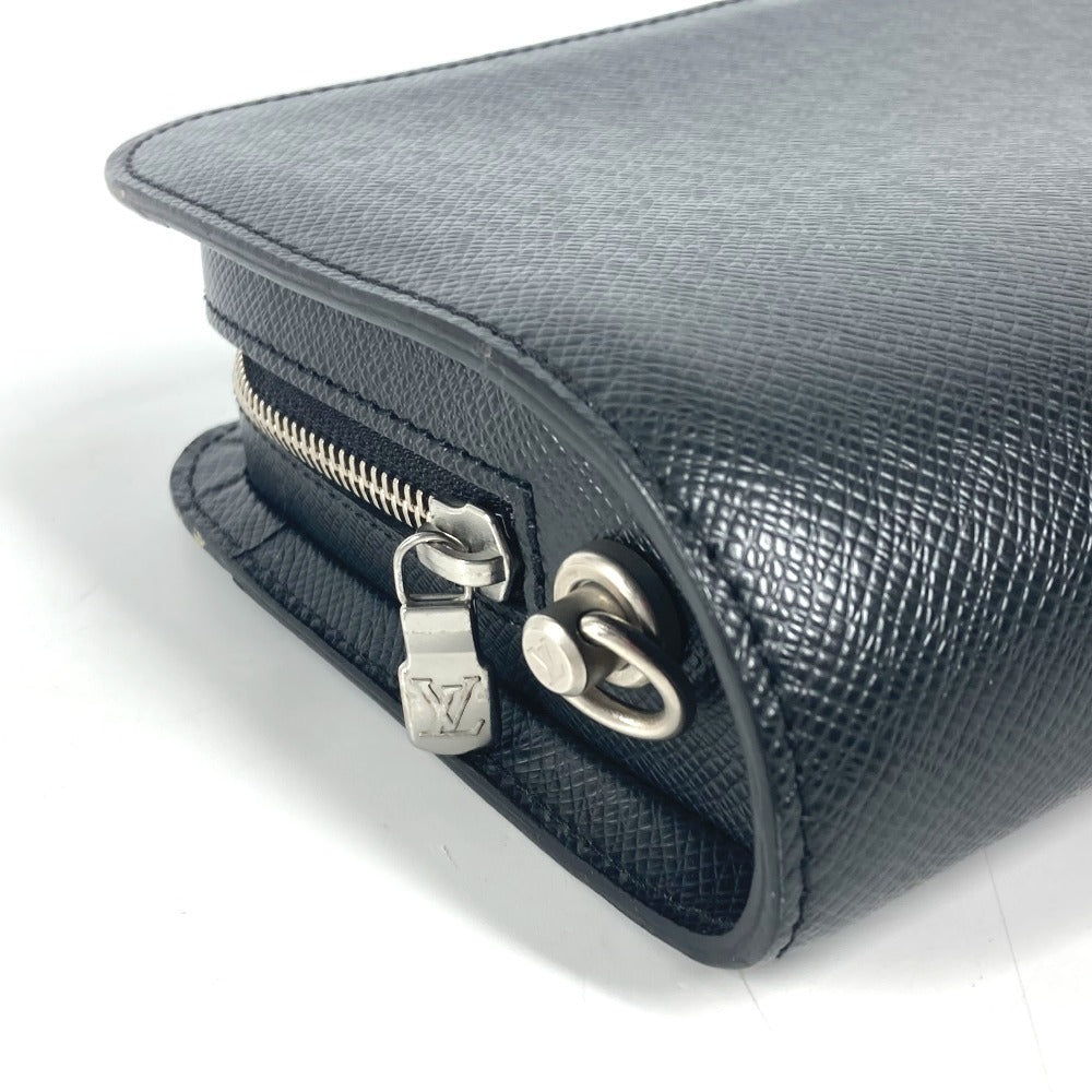 LOUIS VUITTON business bag M30182 Taiga Leather black Taiga Baikal mens