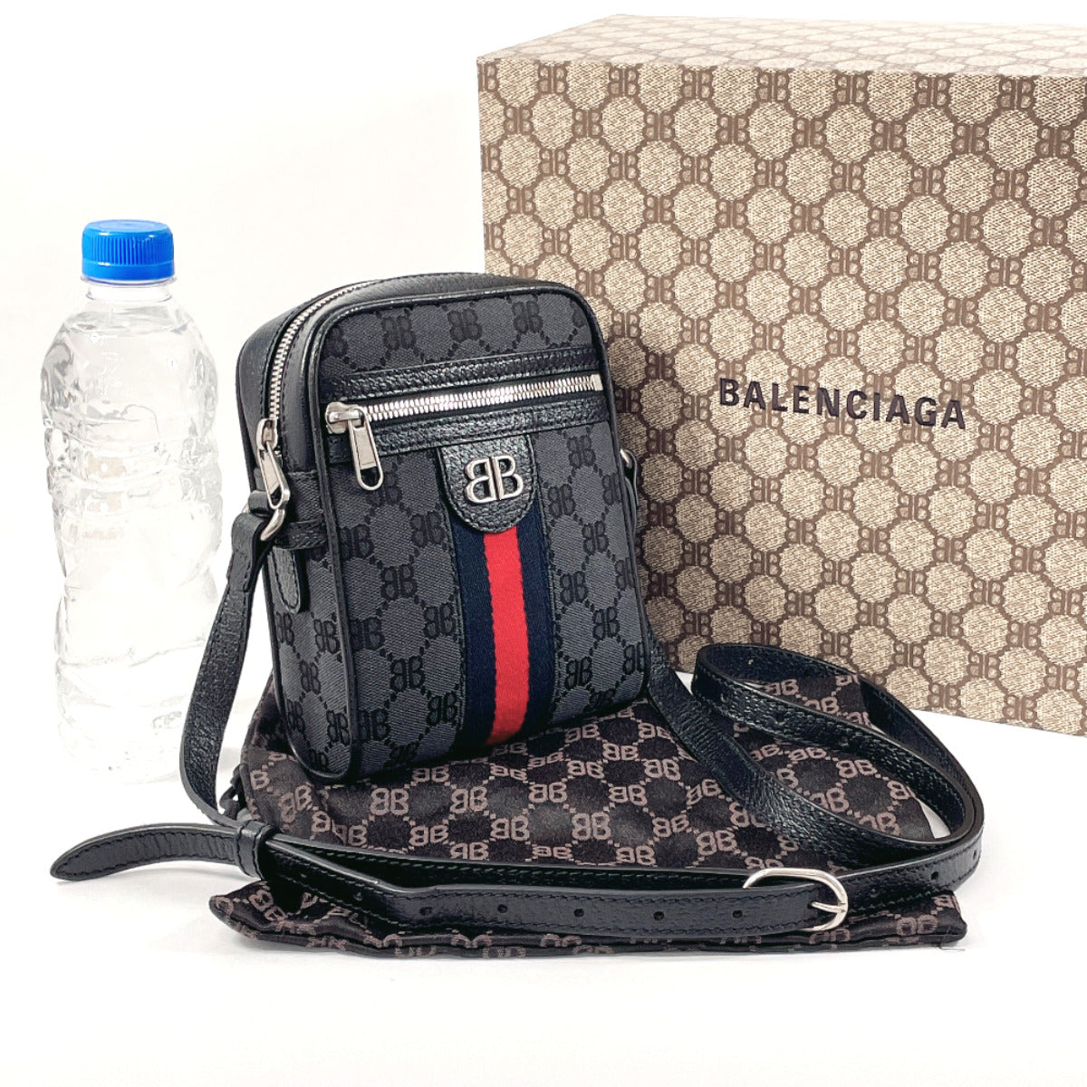 Gucci Leather Canvas Shoulder Bag