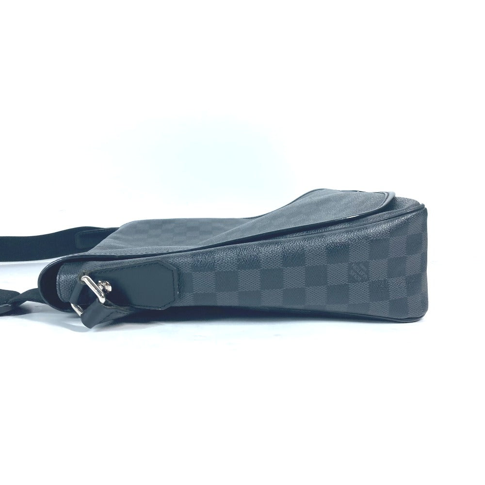LOUIS VUITTON Shoulder Bag Damier Grafitto Canvas black Damier Grafitte Daniel GM