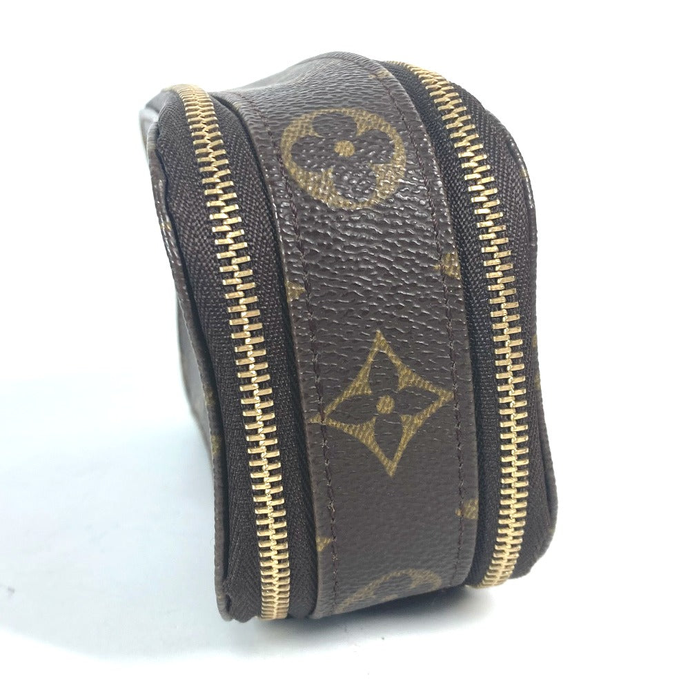 LOUIS VUITTON Cosmetics Pouch Monogram canvas Brown Monogram Truth brush