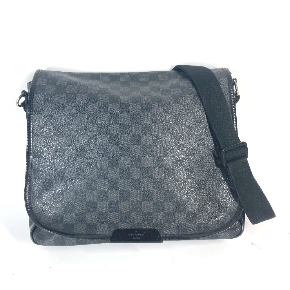 LOUIS VUITTON Shoulder Bag Damier Grafitto Canvas black Damier Grafitte District MM