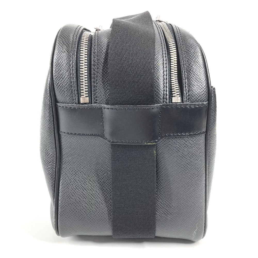 LOUIS VUITTON Shoulder Bag Taiga Leather black Taiga Reporter PM unisex(Unisex)