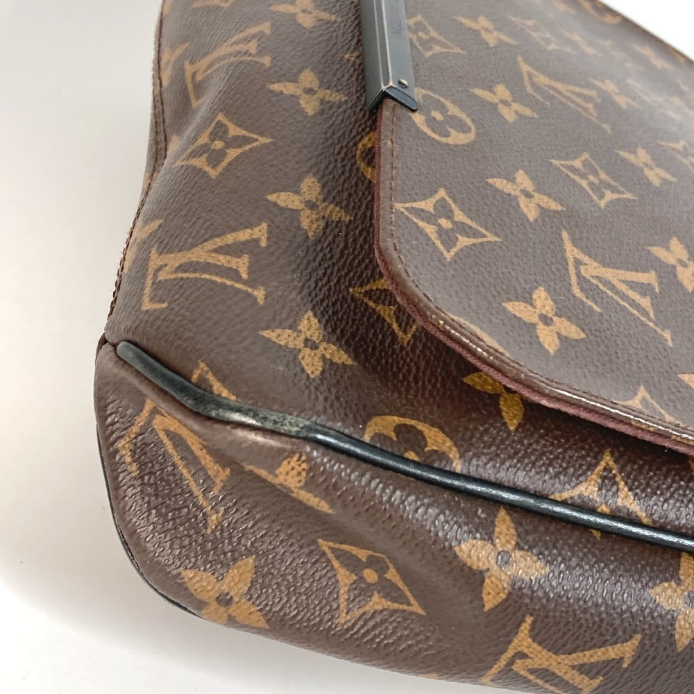 LOUIS VUITTON Shoulder Bag Monogram macacer canvas Brown Monogram macacer District PM District PM