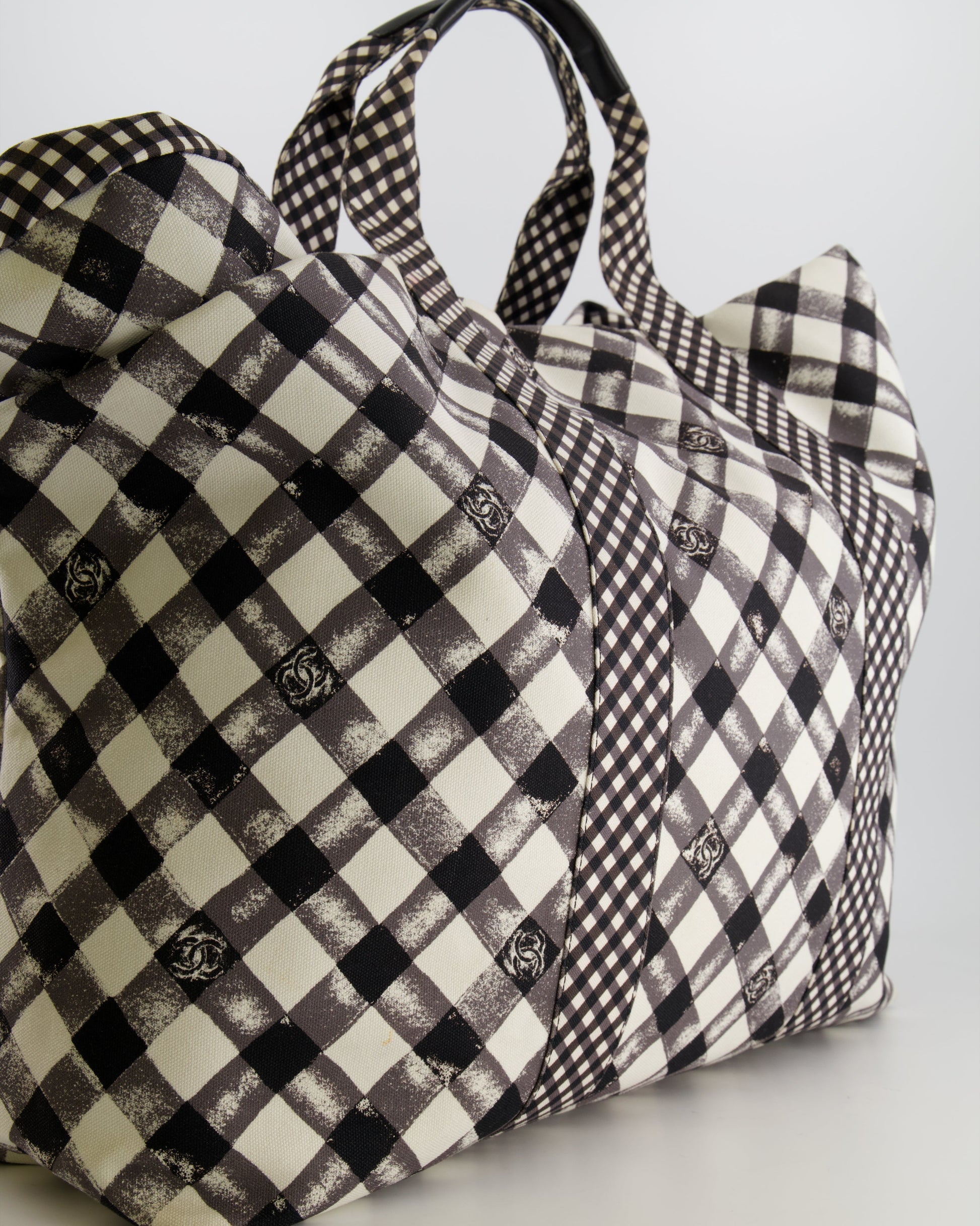 Chanel Black and White Vichy Printed XL Beach Tote Bag with CC Logo Details