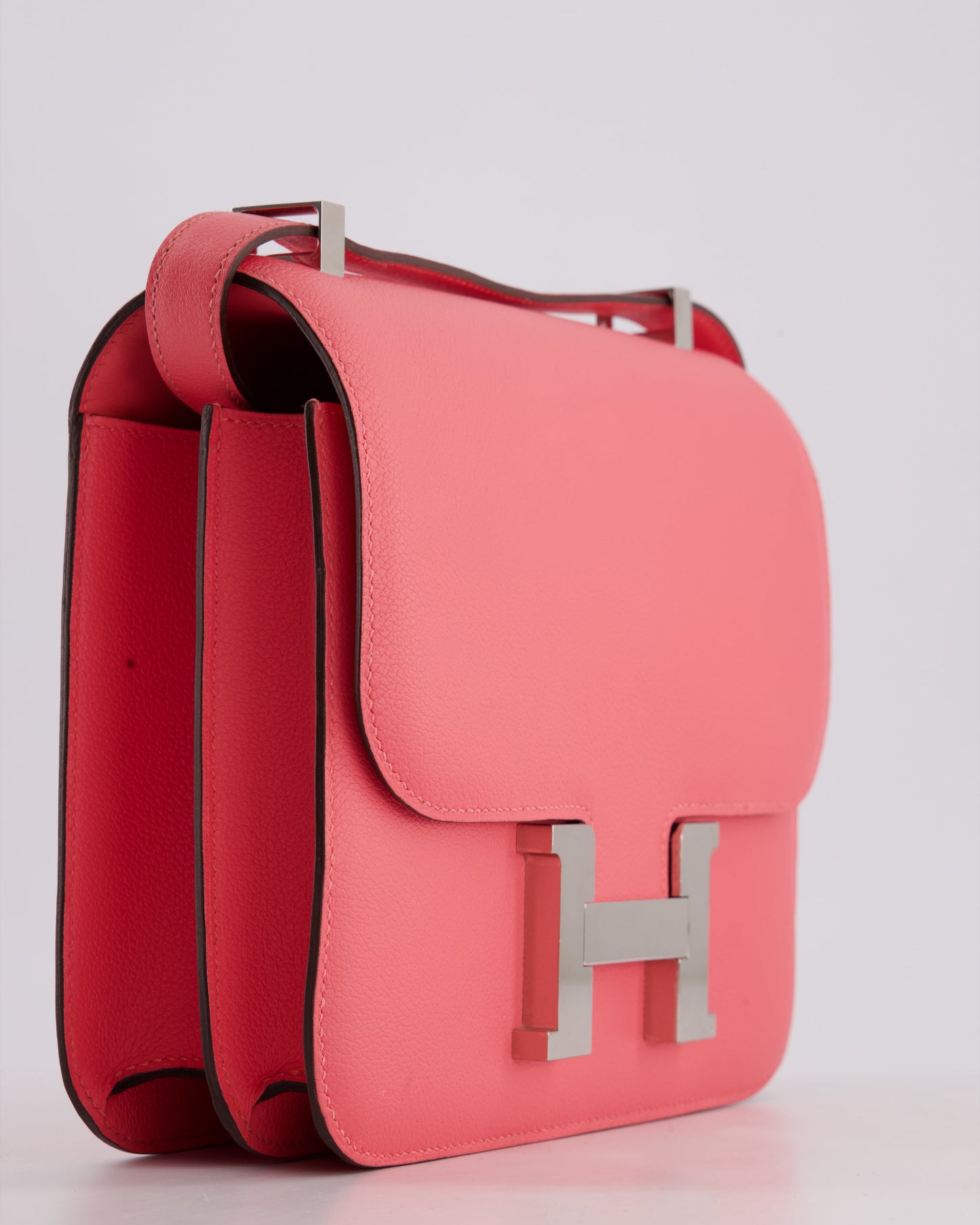 *HOT* Hermes Constance III 24 Bag in Rose Azalee Evercolour Leather with Palladium Hardware