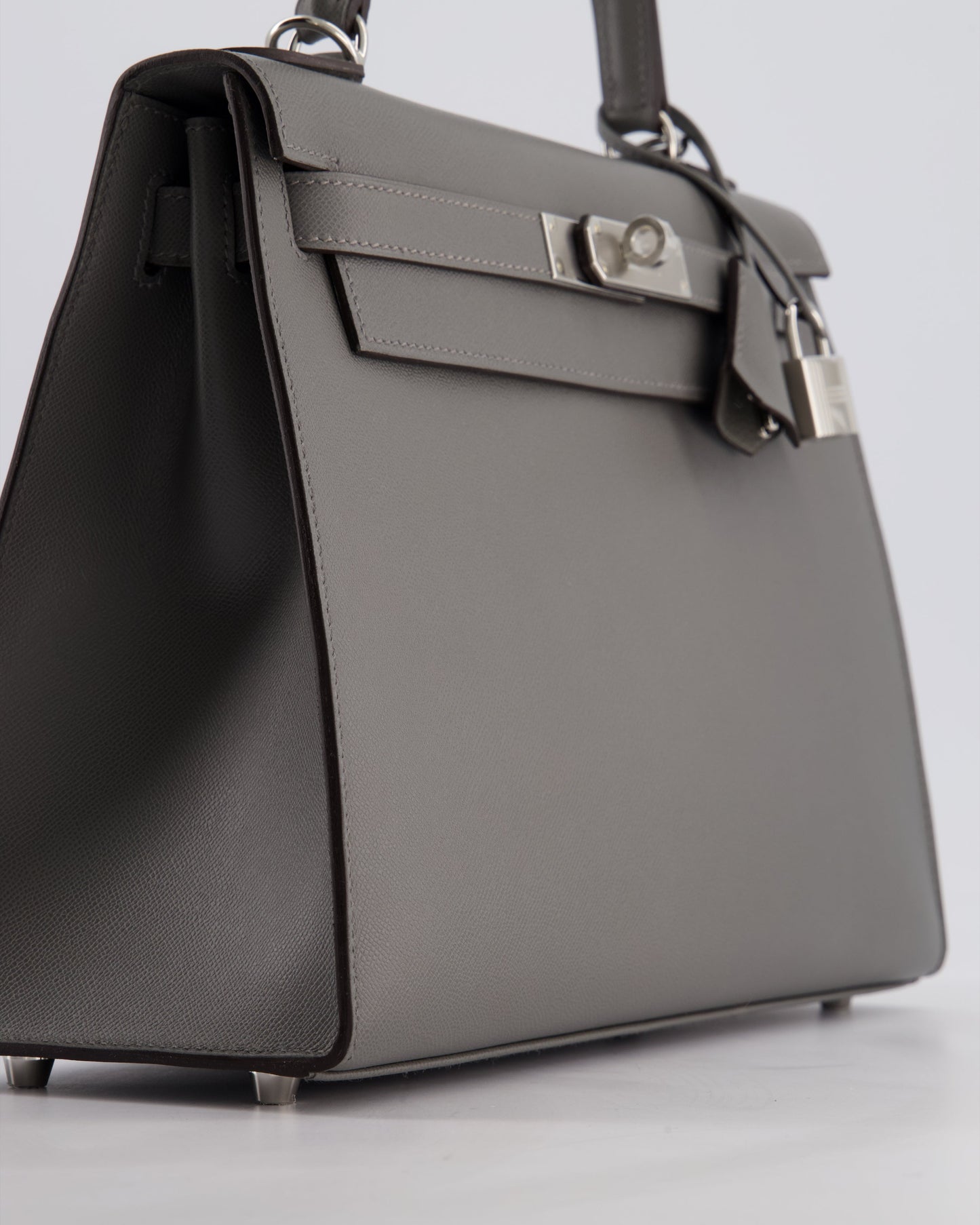 *RARE* Hermes Kelly 28 Sellier Bag in Gris Meyer Madame Leather with Palladium Hardware