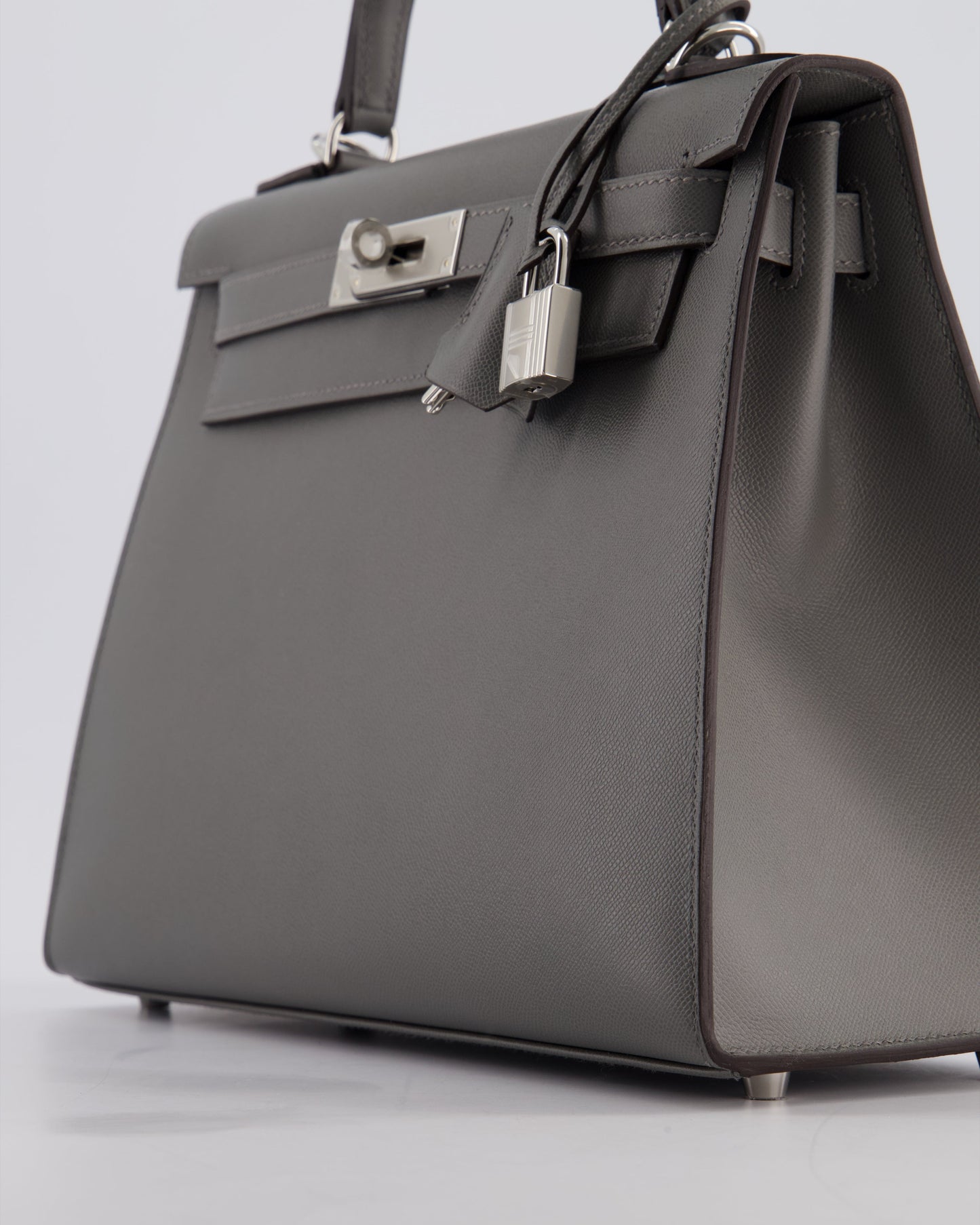*RARE* Hermes Kelly 28 Sellier Bag in Gris Meyer Madame Leather with Palladium Hardware