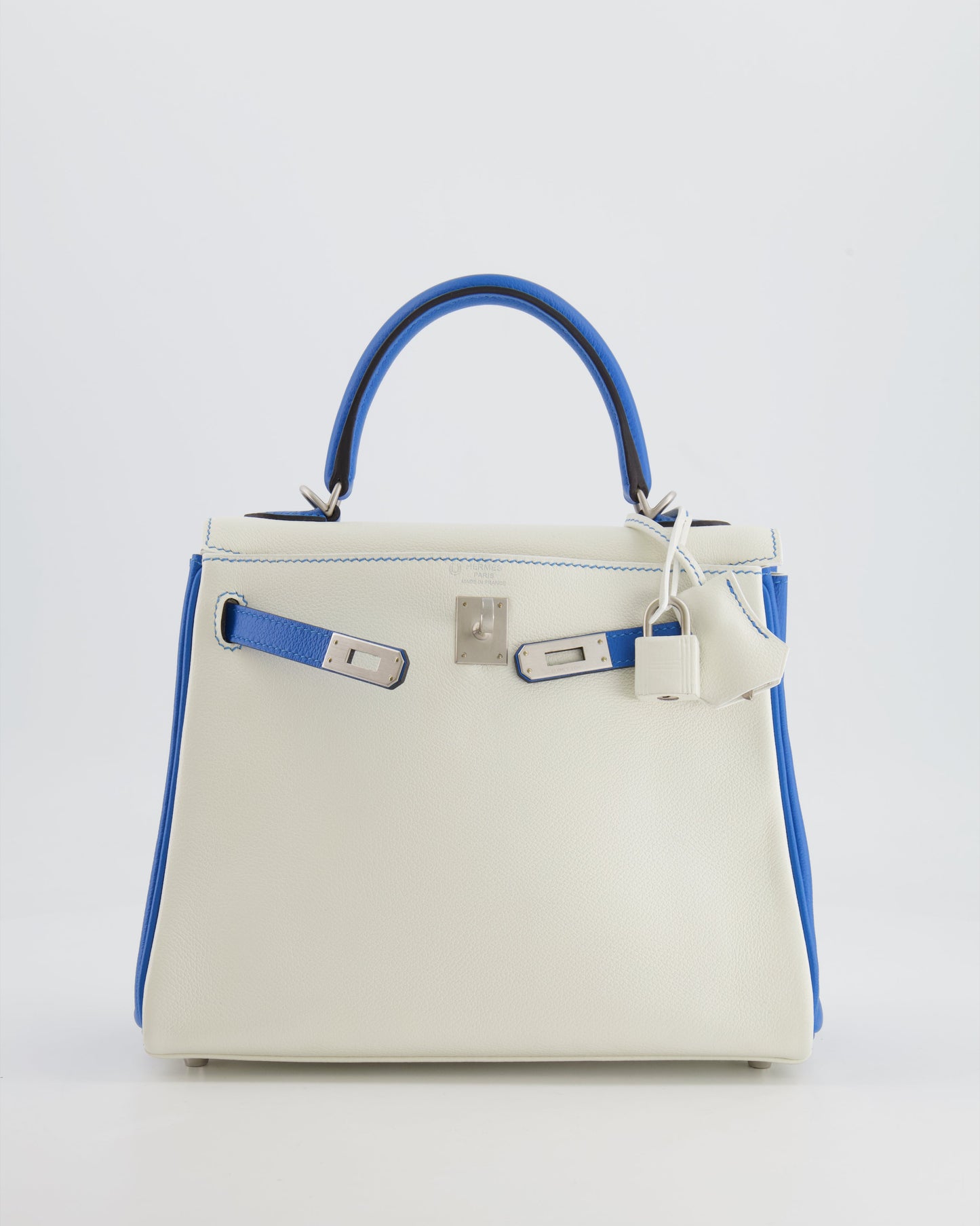 Hermes HSS Kelly 25 Retourne Bag in White and Bleu Mykonos Evercolor Leather with Contrast Stitching and Brushed Palladium Hardware