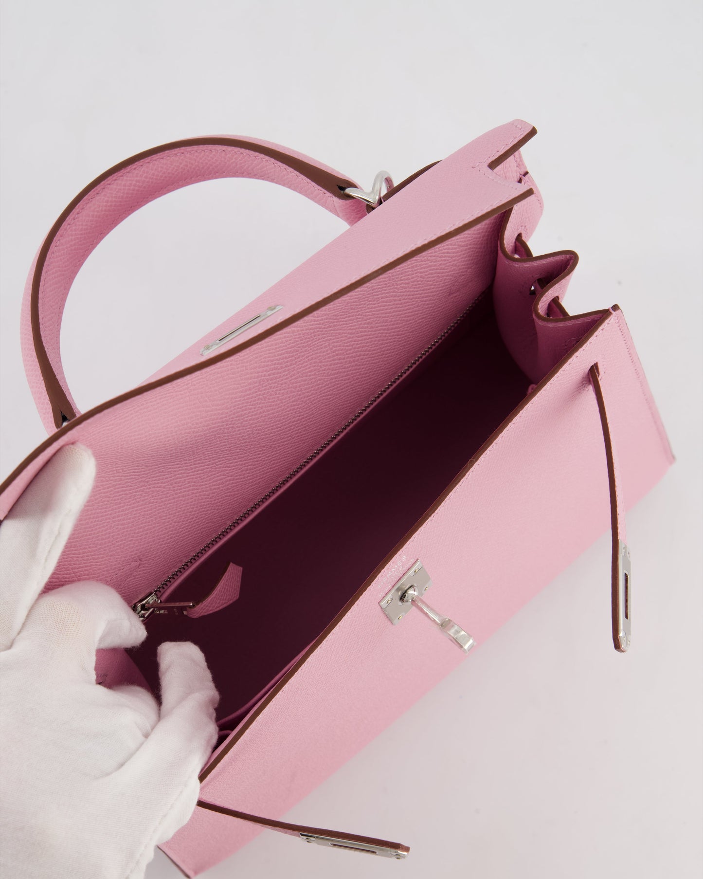 *SUPER HOT & RARE* Hermes Kelly 25 Sellier Bag in Mauve Sylvestre Epsom Leather with Palladium Hardware