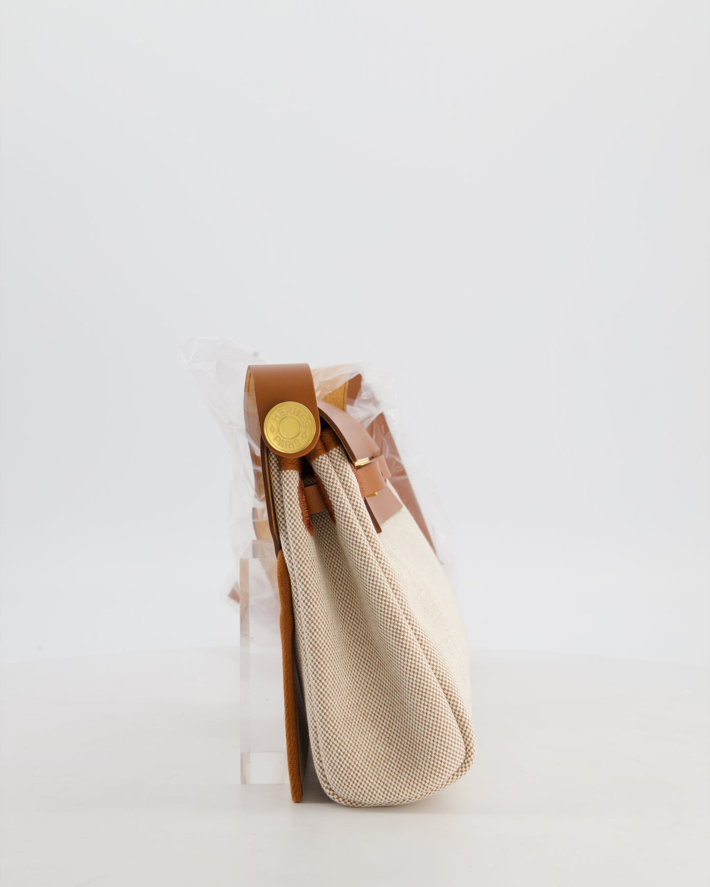 *HOT* Hermes Herbag Zip 20 Bag in Fauve Vache Hunter Leather & Ecru/Beige Viking Canvas with Gold Hardware